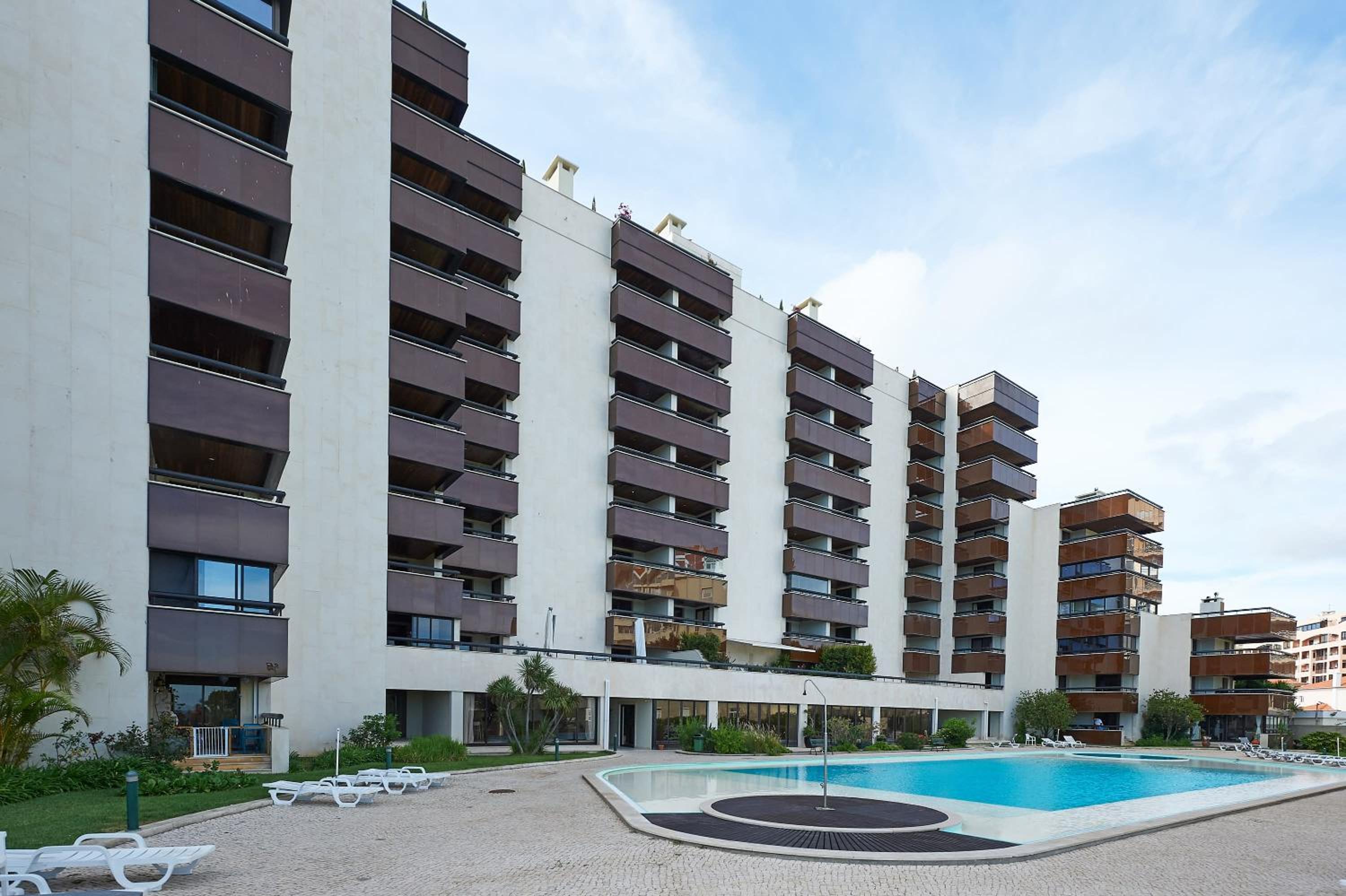 Luxury Ocean View Apartment view 4