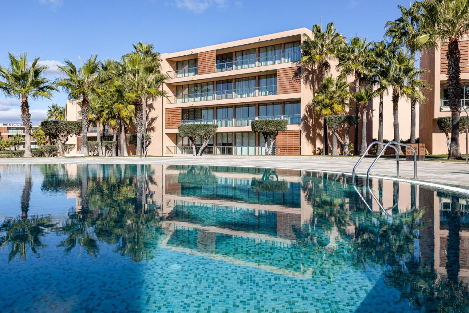 TAC - Salgados Beach Prime Pool Resort view 4