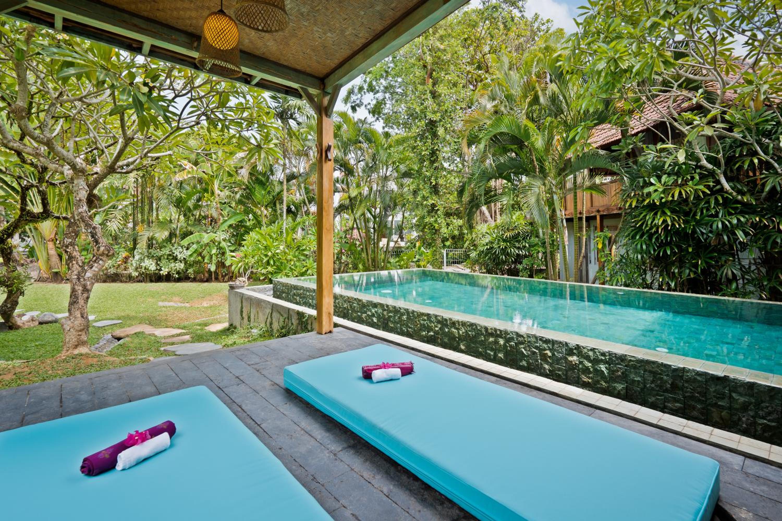 Kura Kura Beach House view 5