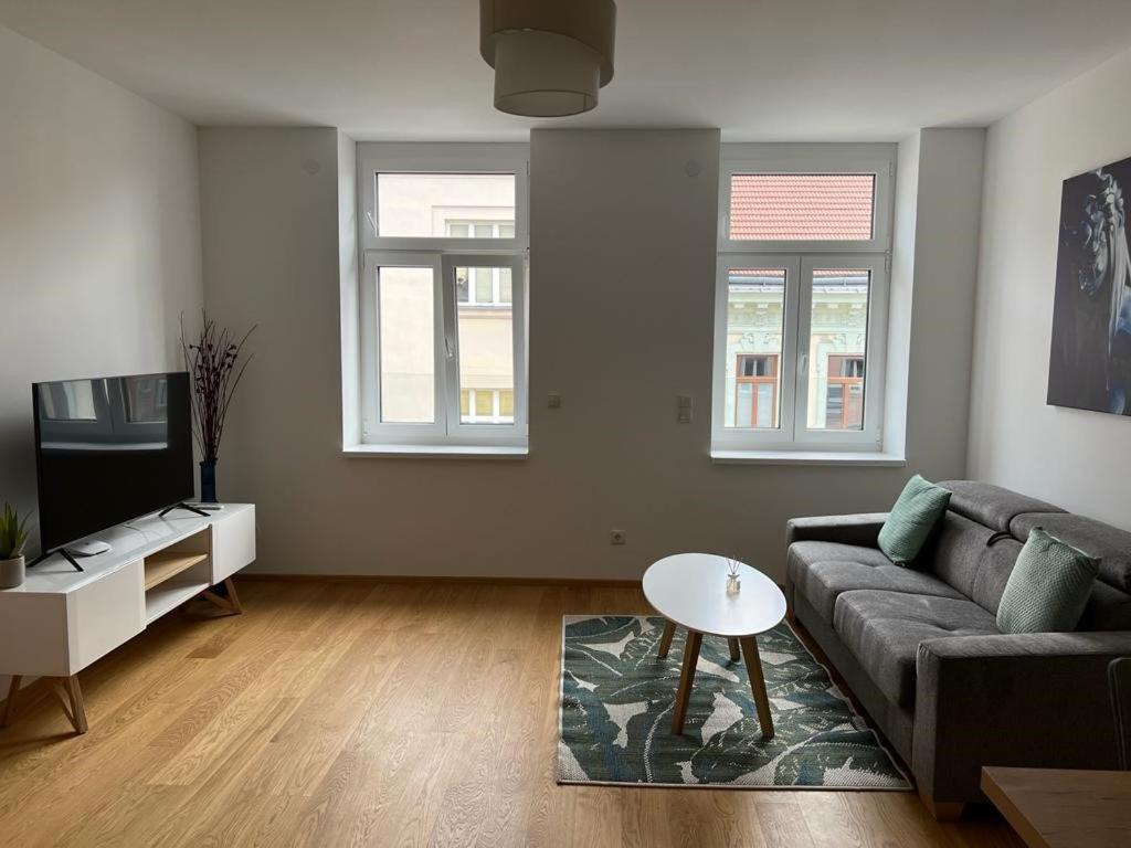 New Central Apartments Westbahnhof