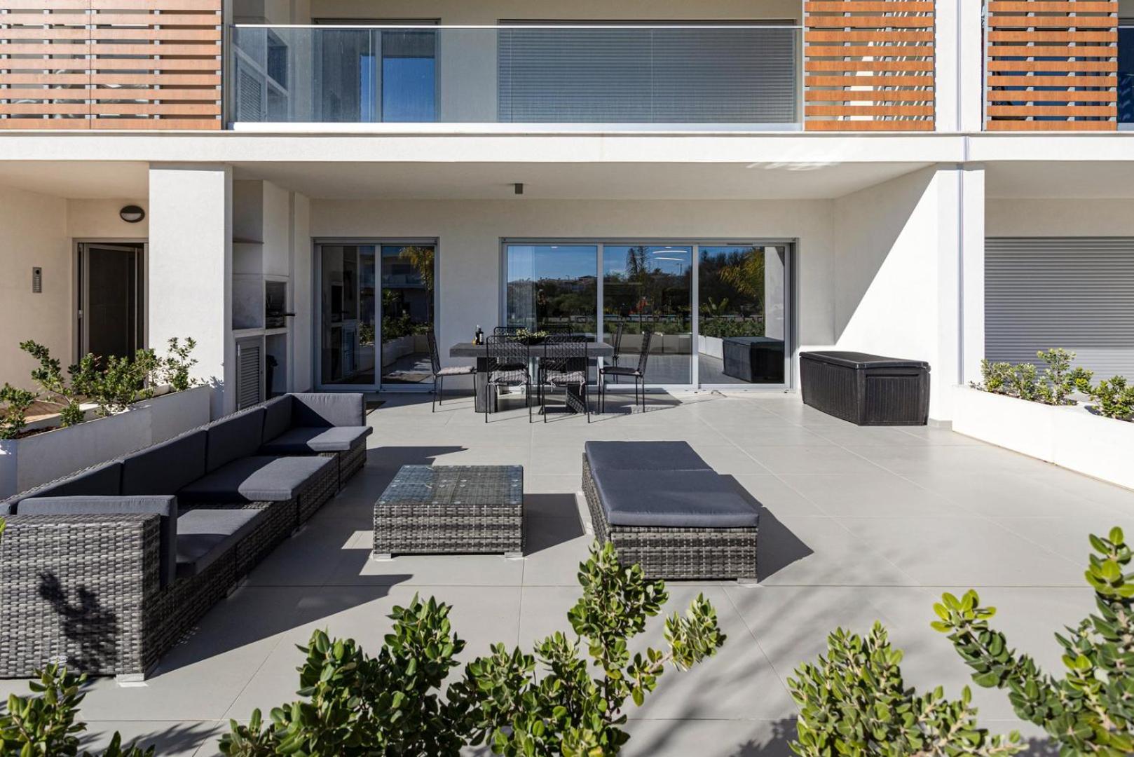 The Albufeira Concierge - Prime Lounge Design