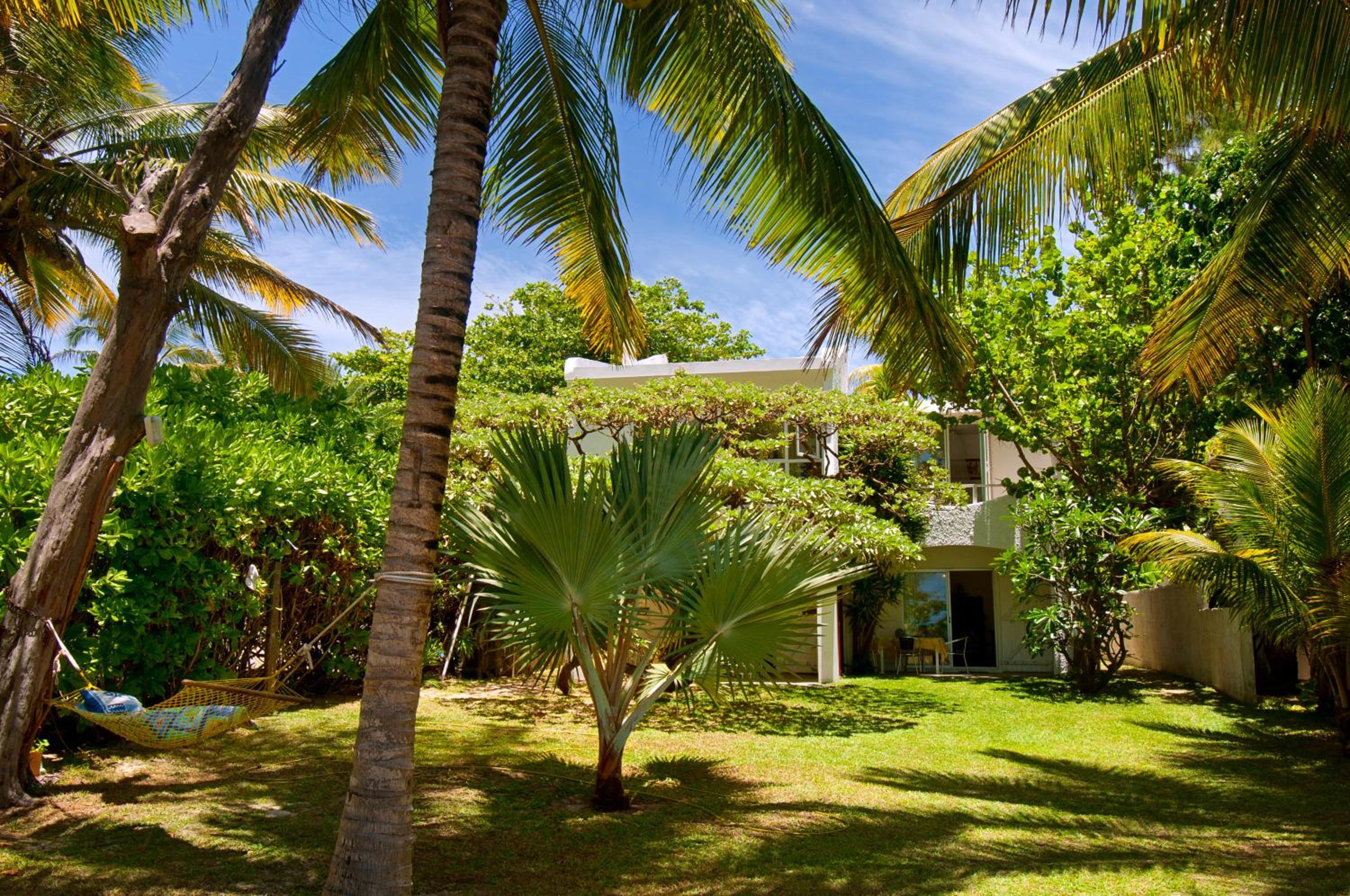 Beachfront house pointe d'esny photo 3