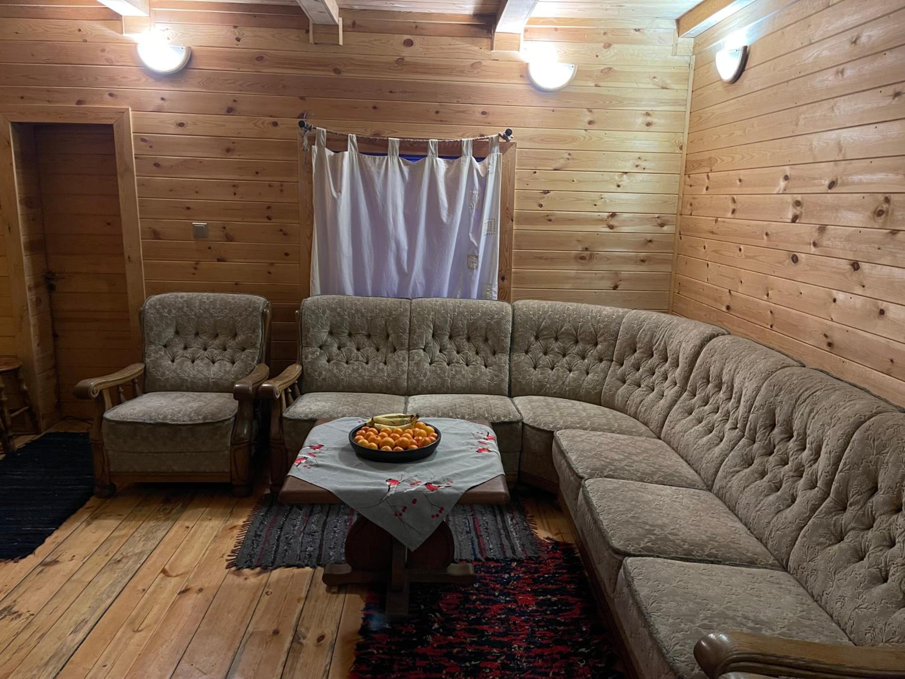 Classic Latvian Sauna and Hot Tub in a quiet holiday place Pirts un kubls view 3
