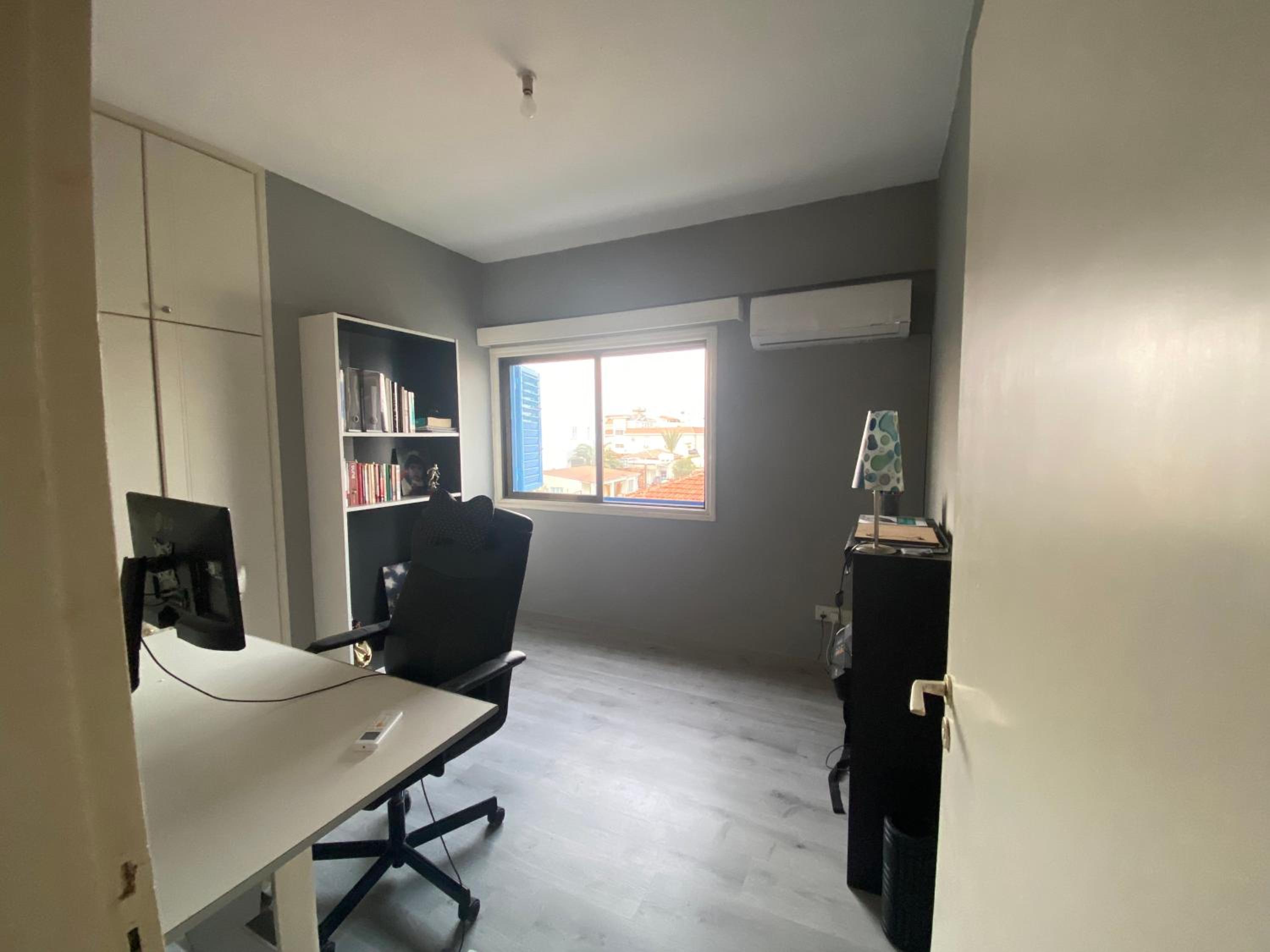 Comfortable 2BR Apartment & Office & Fitness Room