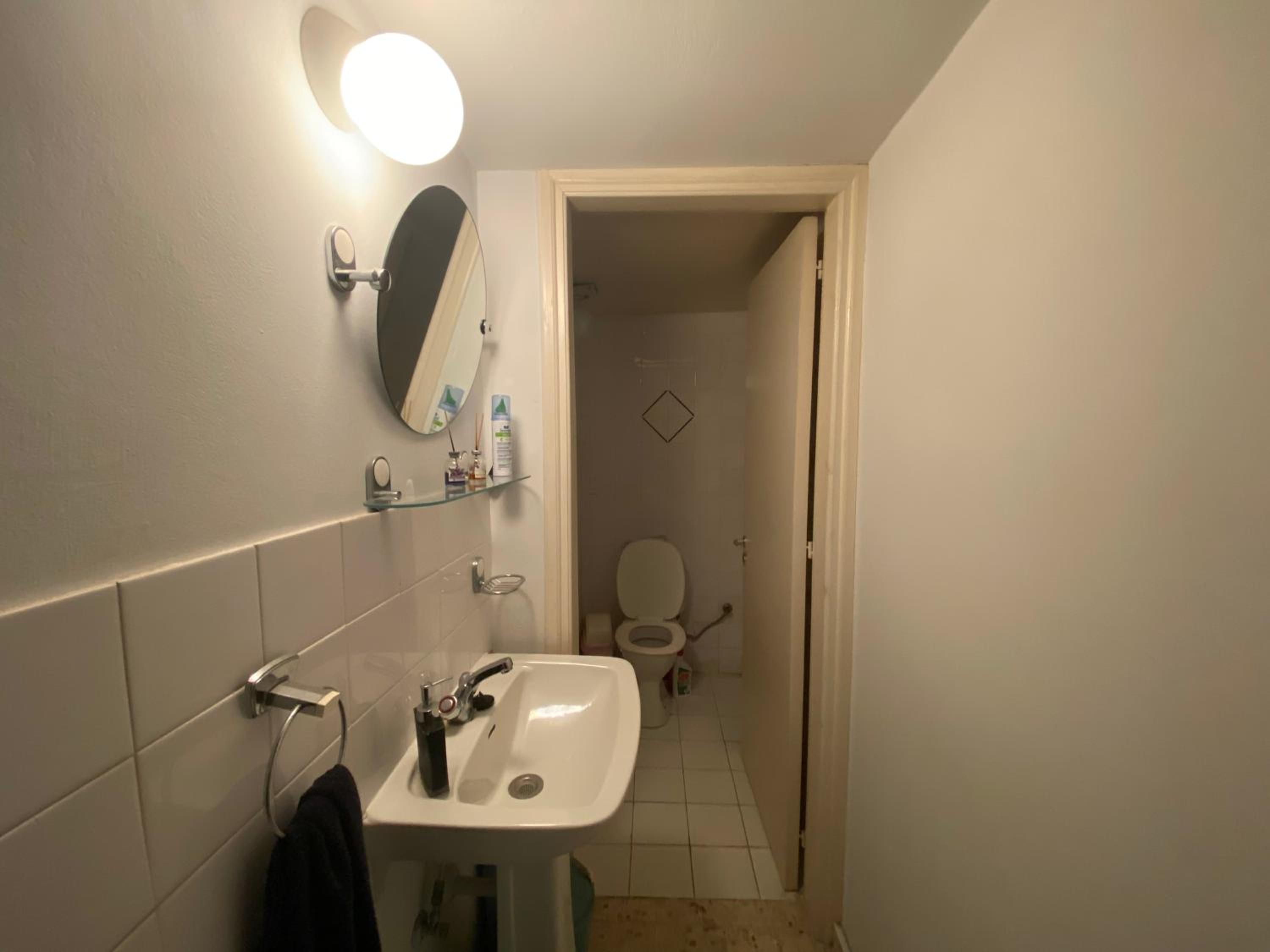 Comfortable 2BR Apartment & Office & Fitness Room