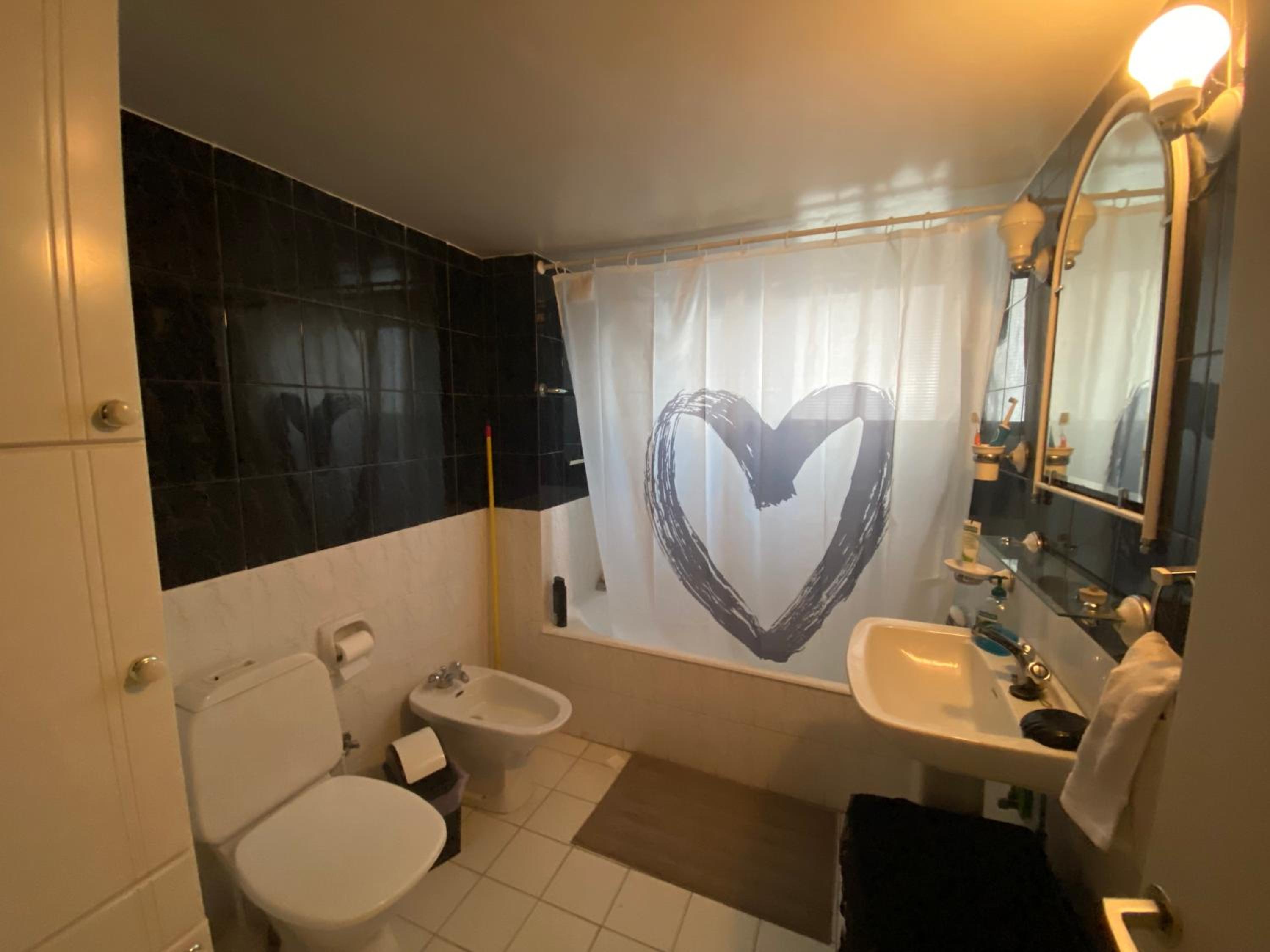 Comfortable 2BR Apartment & Office & Fitness Room