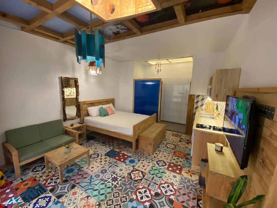 hotel room