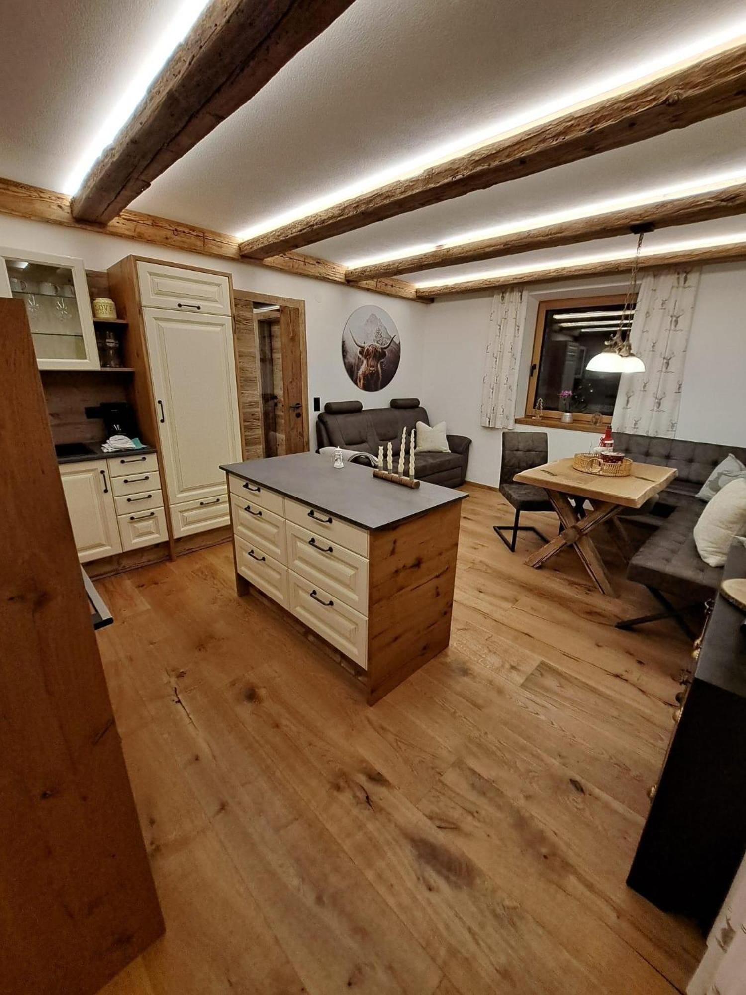 Luxus-Apartment-Vorderreit Gut