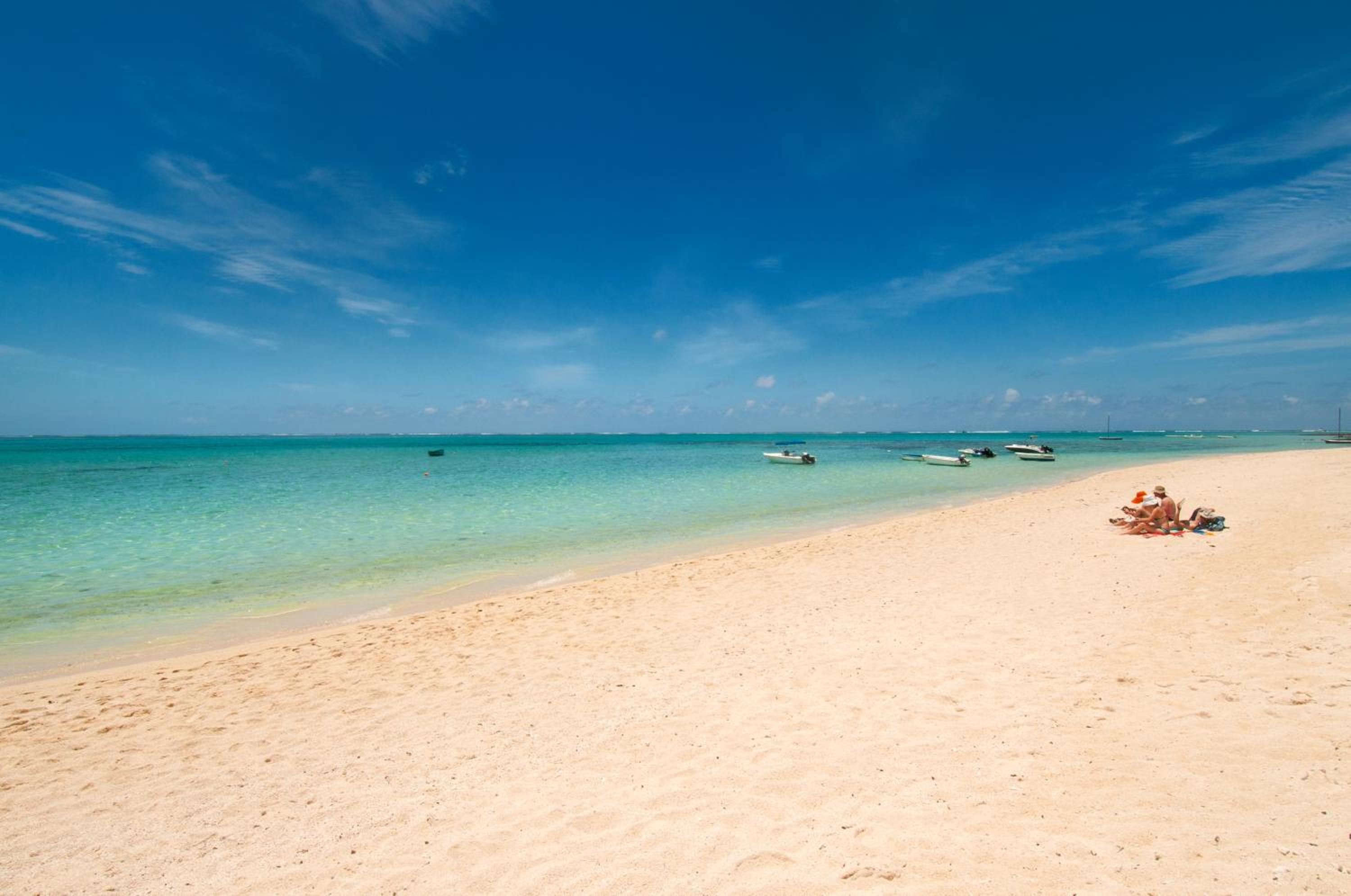 Beachfront house pointe d'esny photo 5
