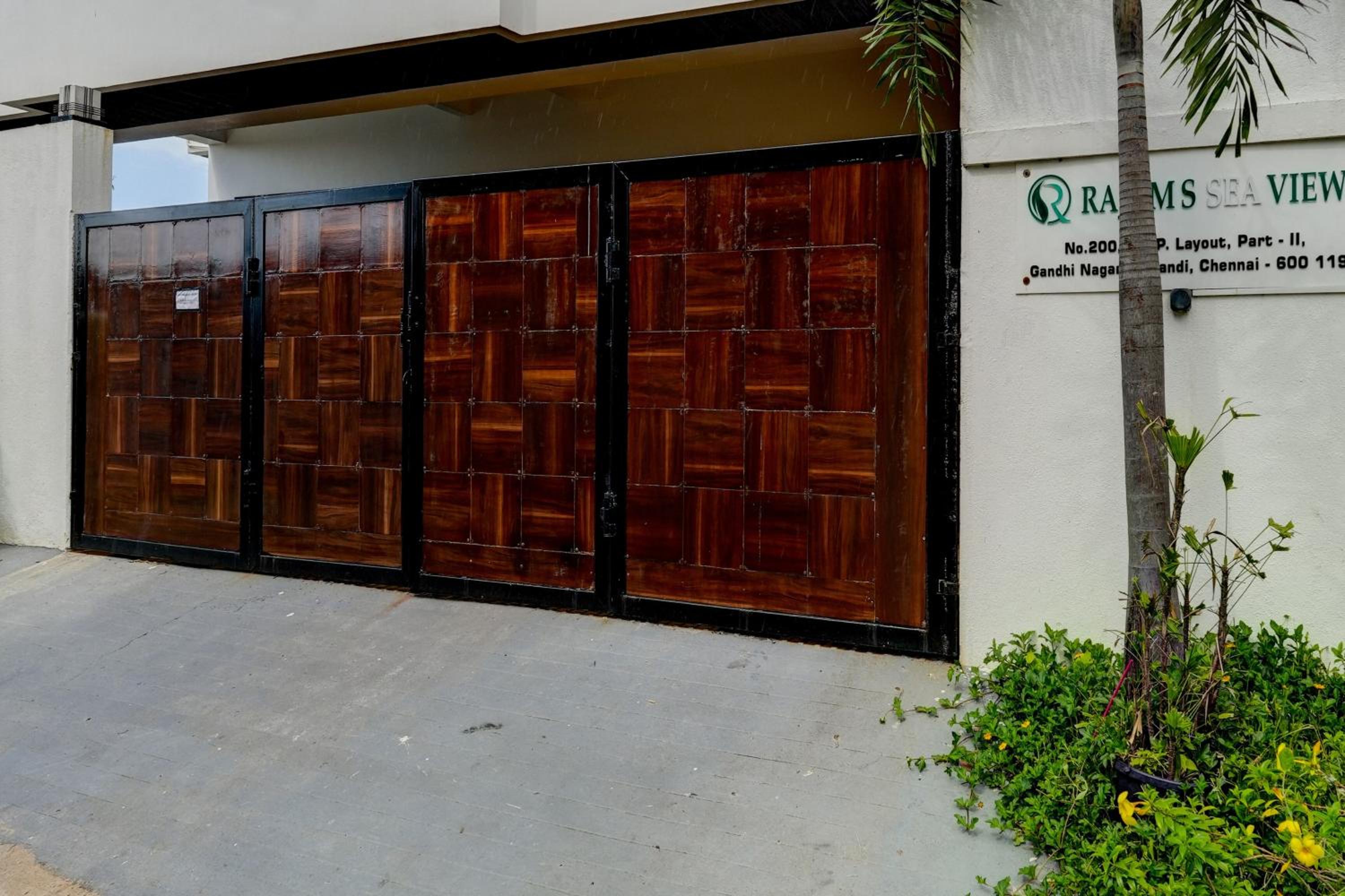 Collection O INN ECR view 5