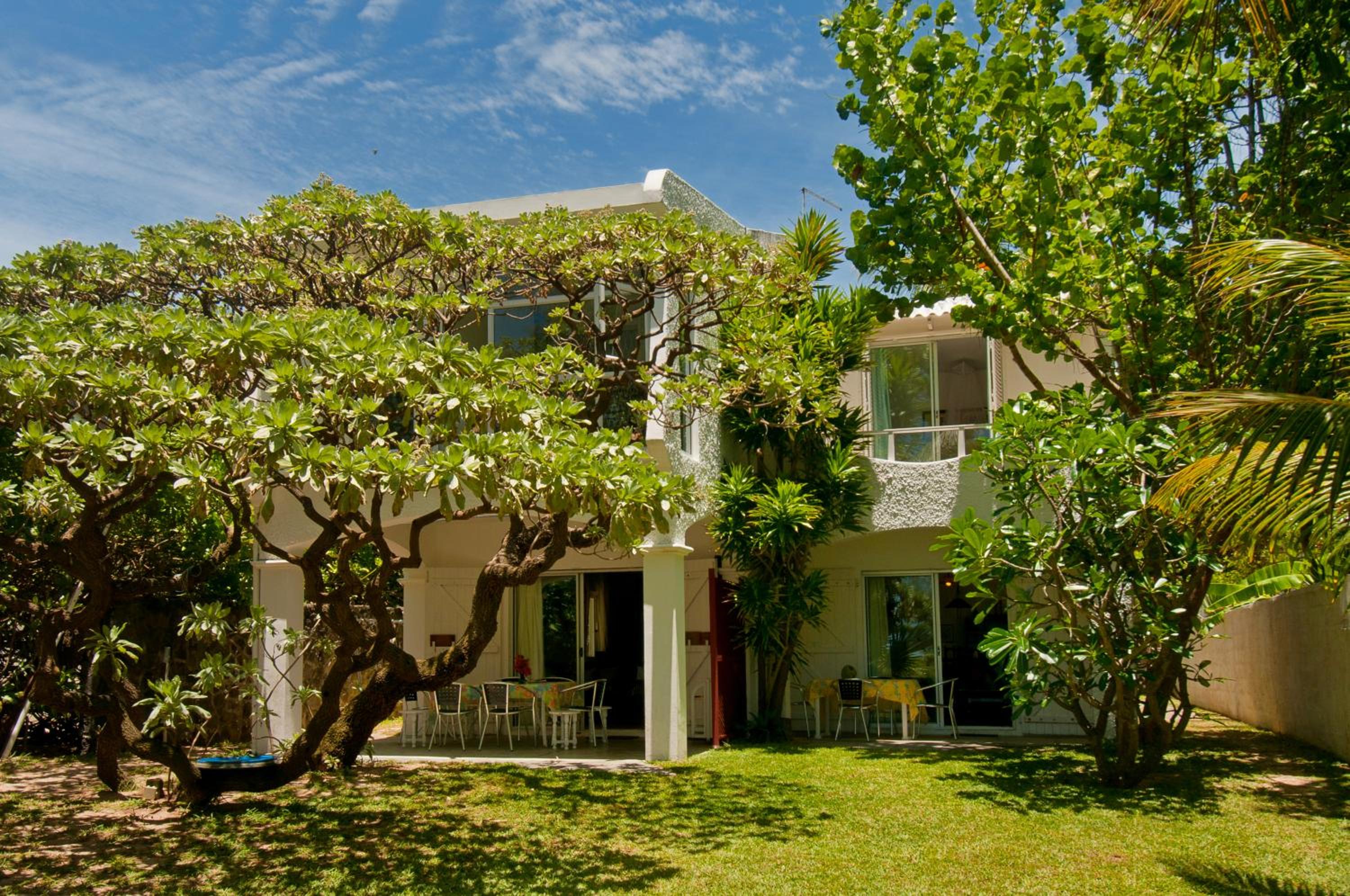 Beachfront house pointe d'esny photo 2