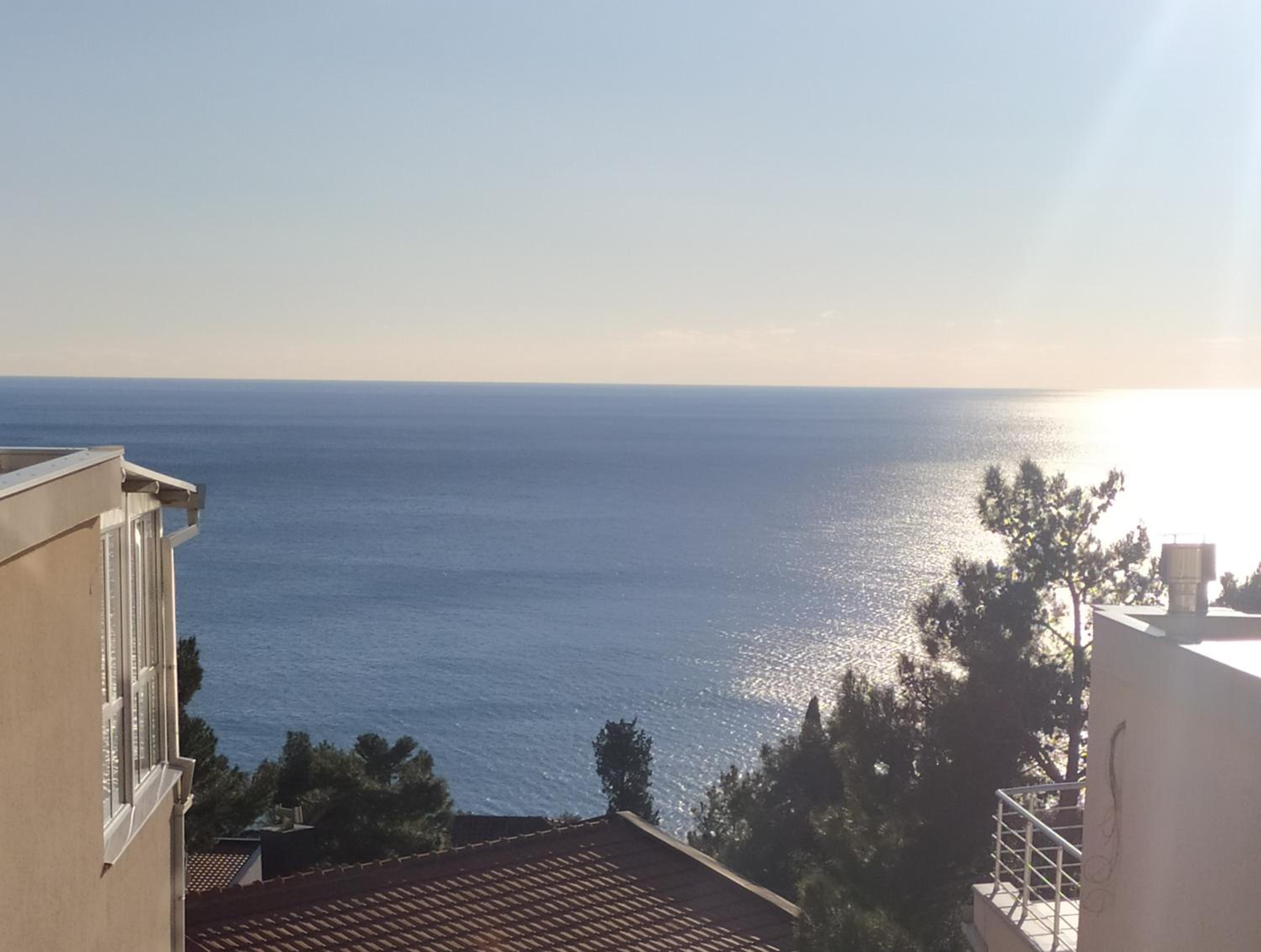 Pines & Waves Spacious House with the Sea View view 4