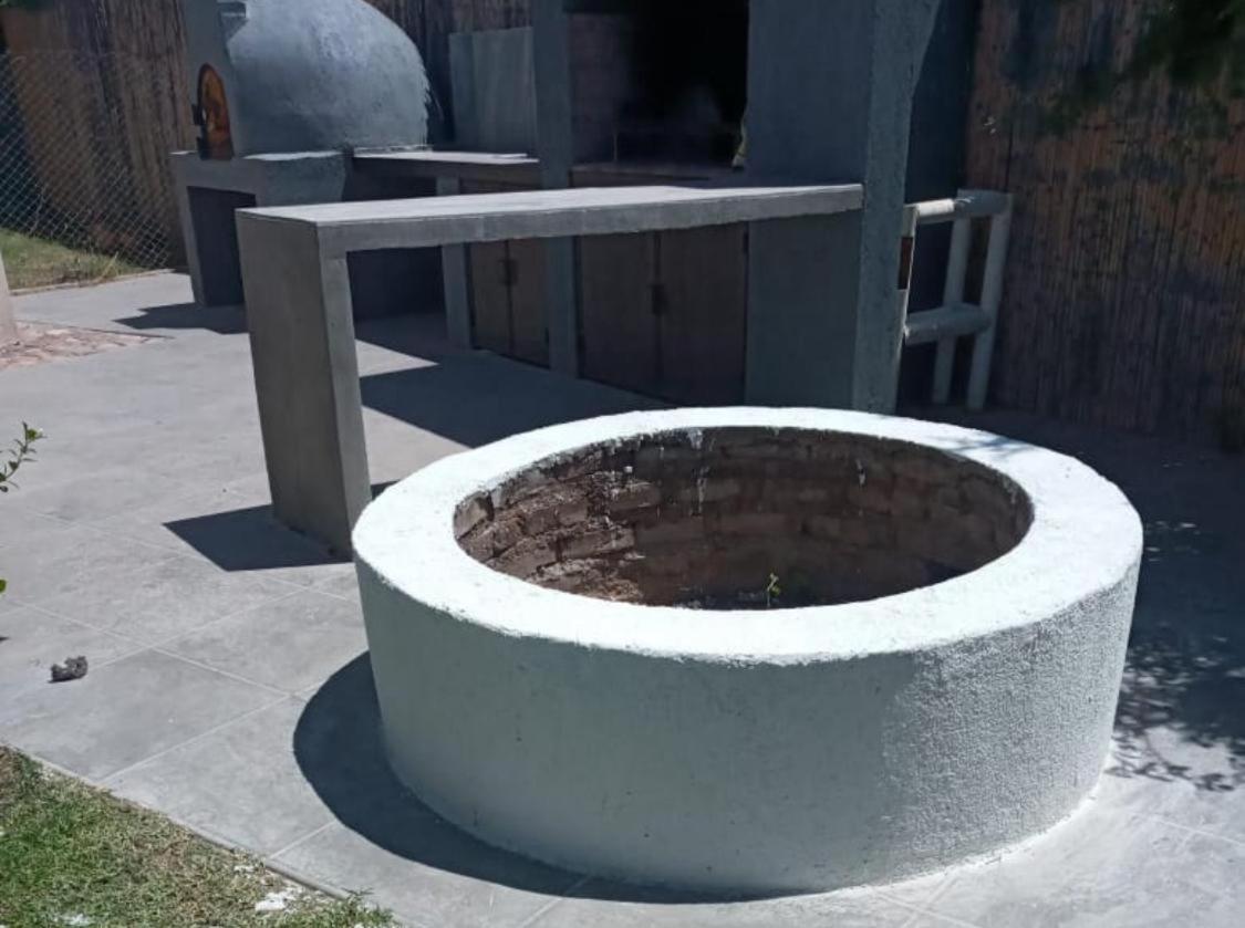 CASA ESPECTACULAR EN VISTALBA MENDOZA
