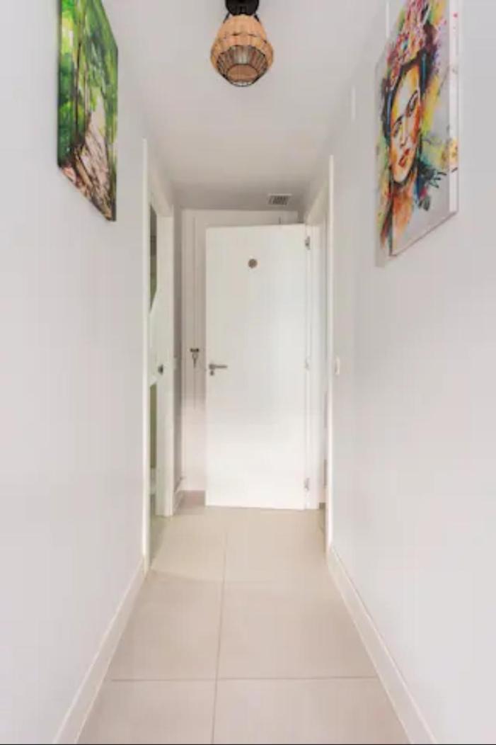 Tranquil sea breeze apartment