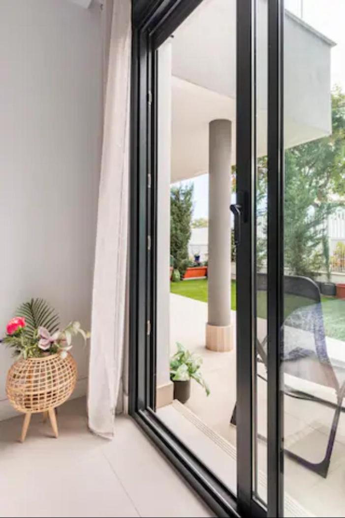 Tranquil sea breeze apartment
