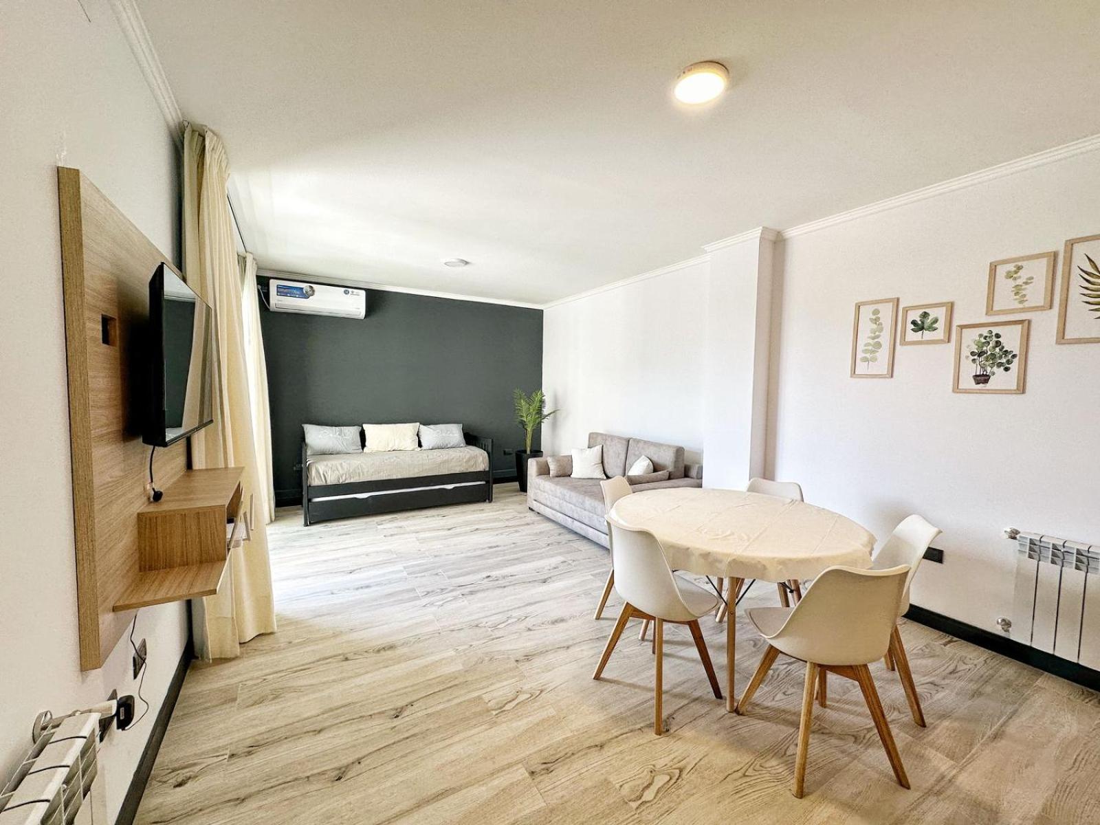 Constantino 6 Apartments