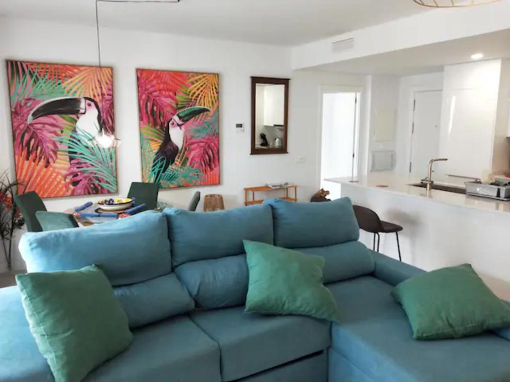 Tranquil sea breeze apartment