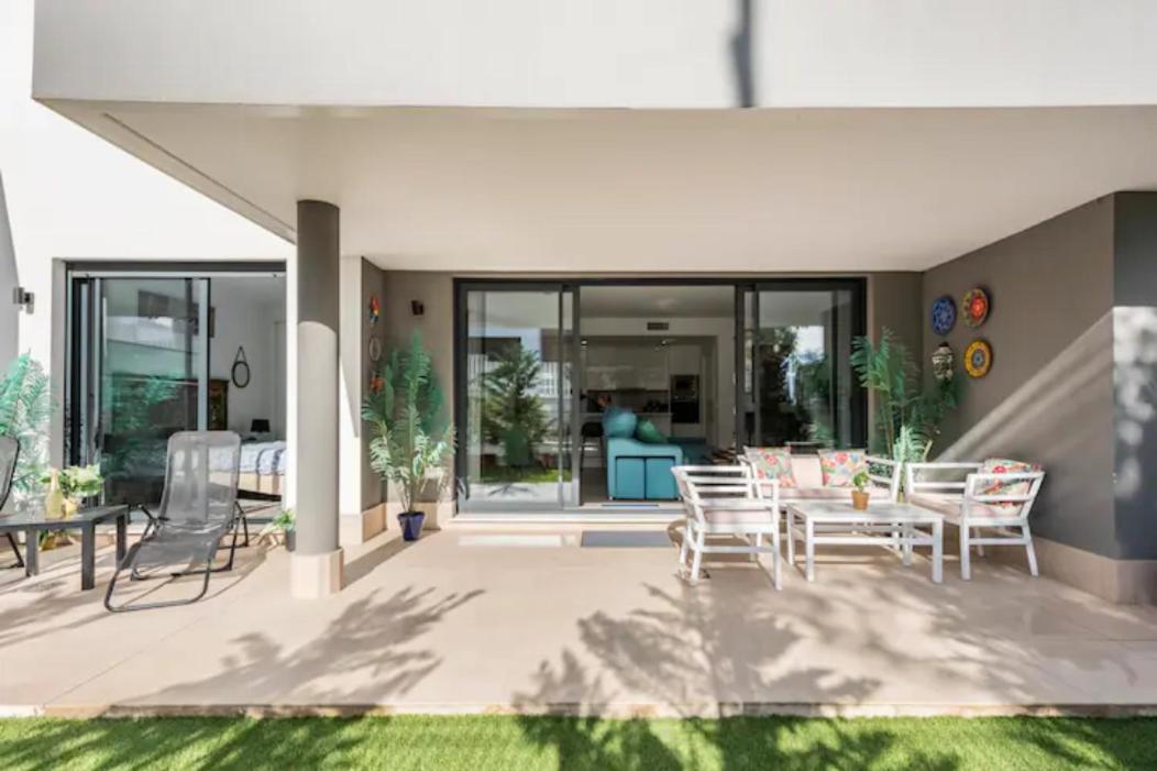 Tranquil sea breeze apartment