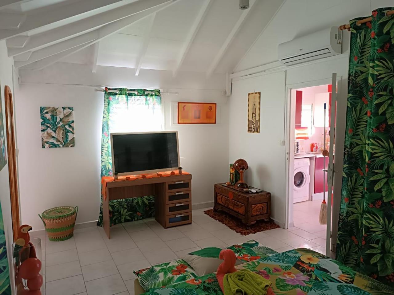 La Kaza Tresor - Appartement T2 spacieux avec jacuzzi privé view 4