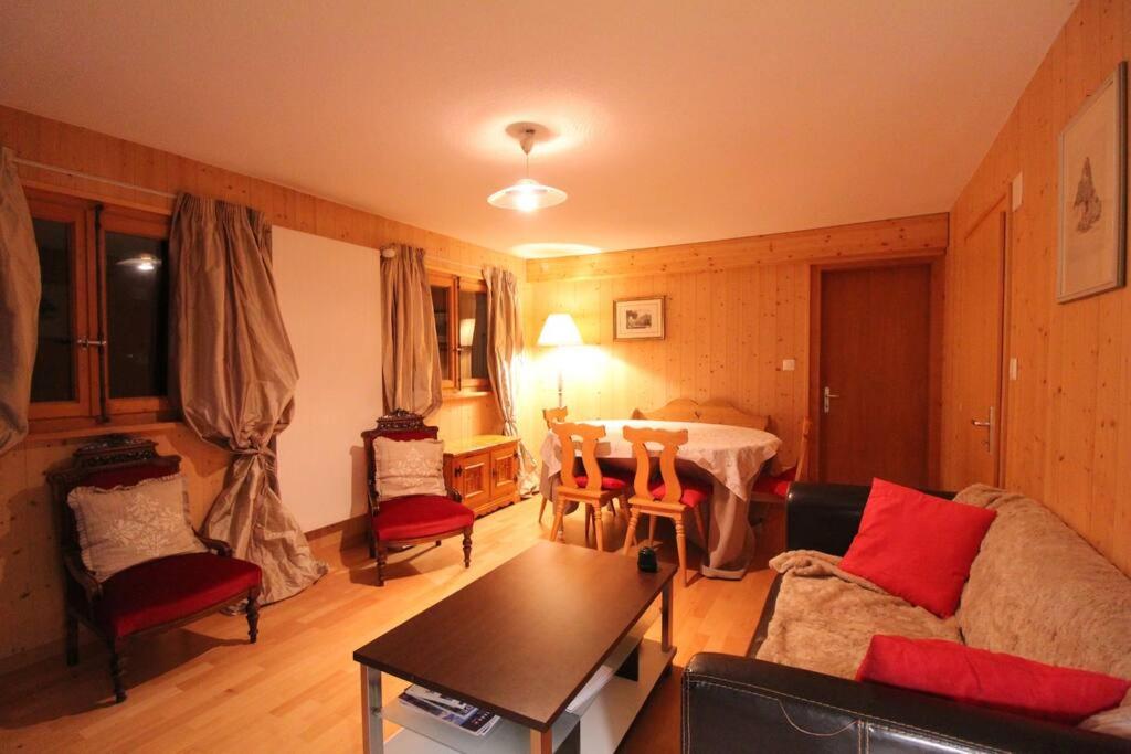 Chalet Privé avec vue imprenable sur les alpes