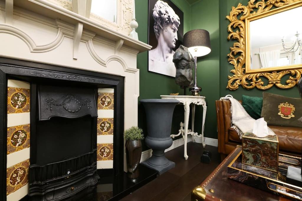 St James Suite