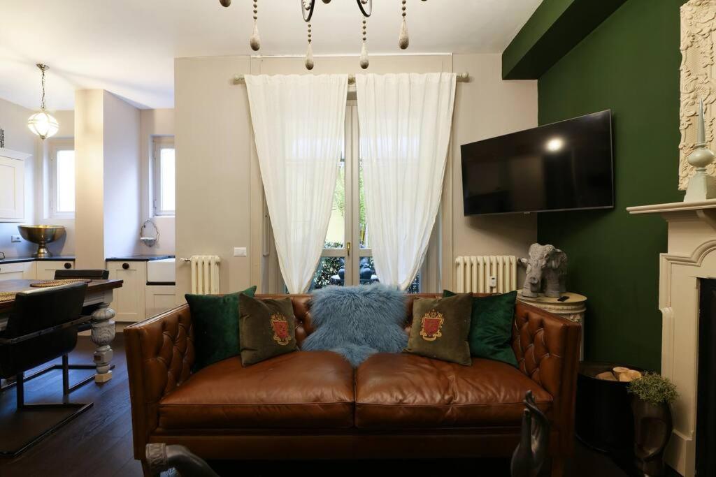 St James Suite