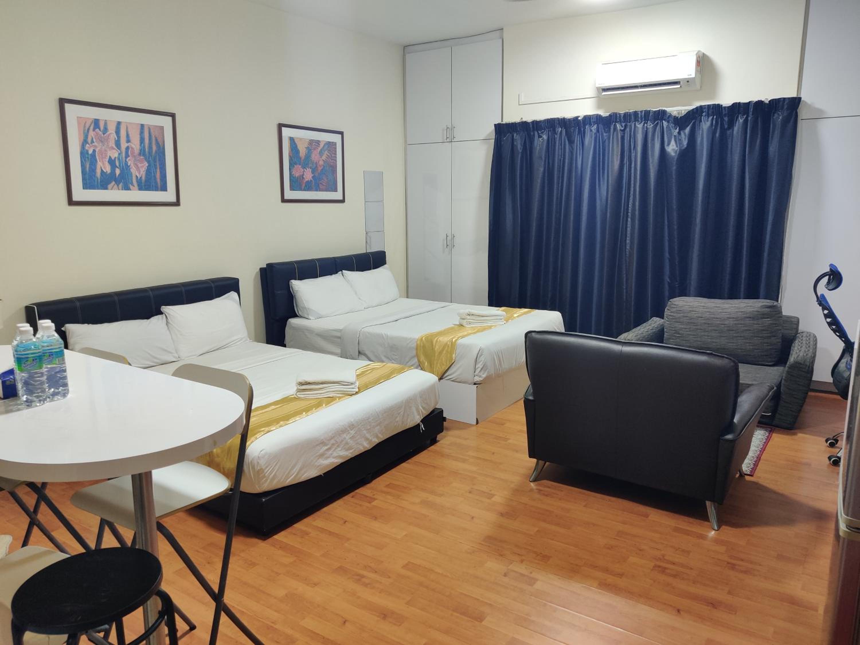 Maytower Studio Apartment photo 8