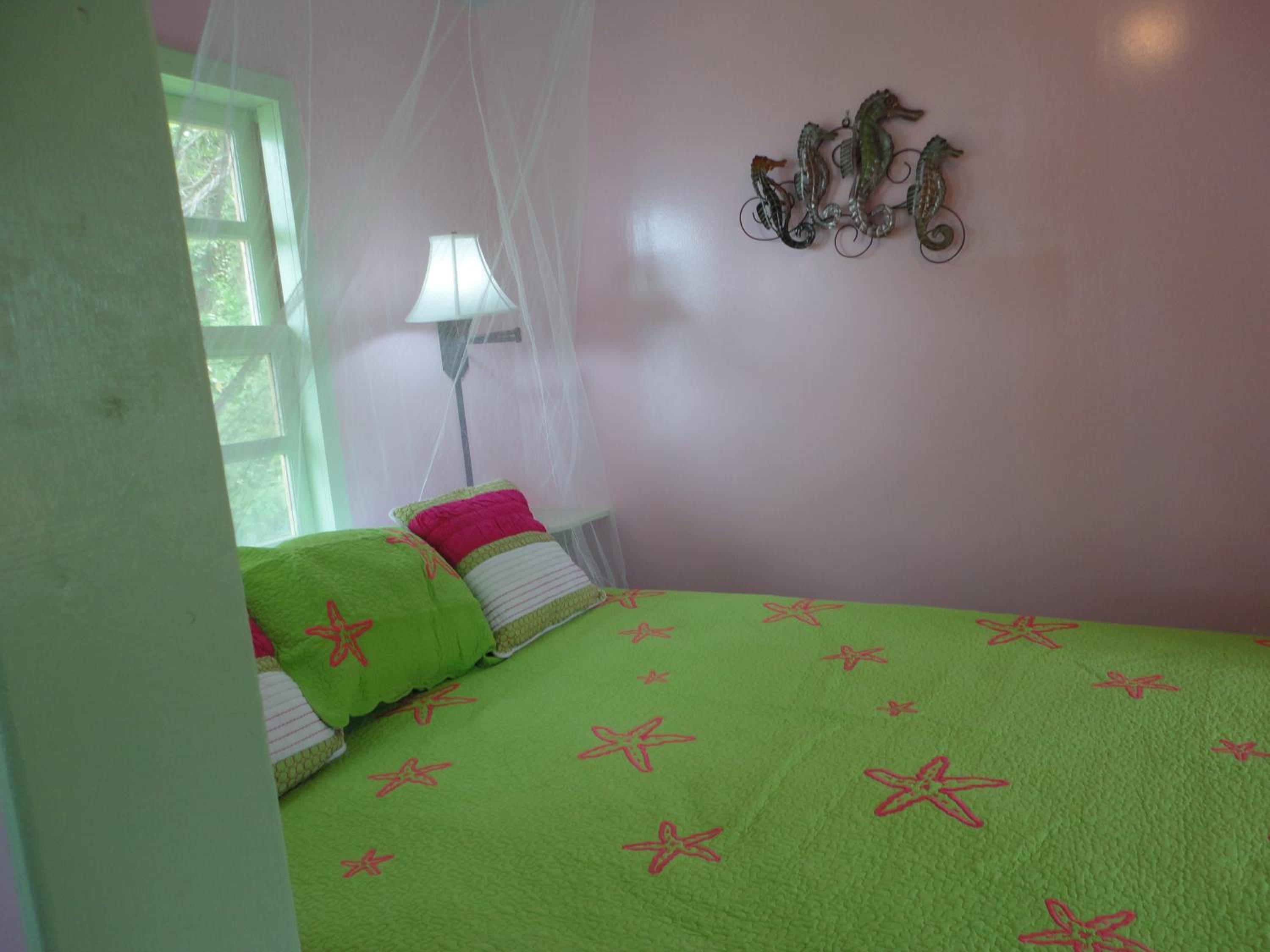 Guanaja Caribbean Cottages