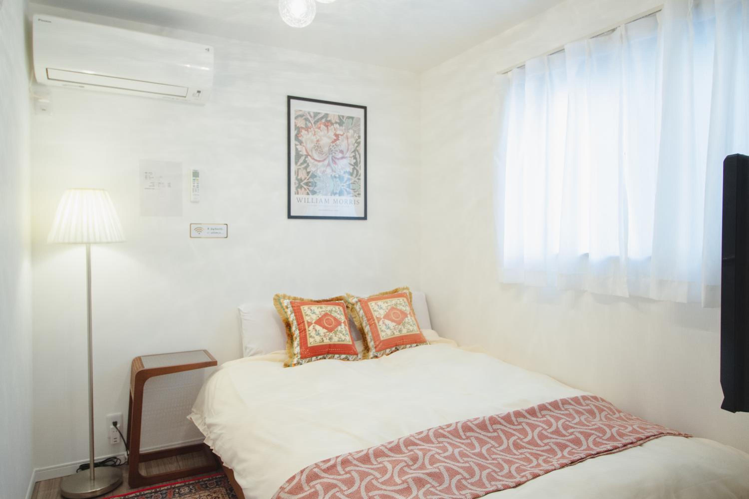 QiQi Serenity Tokyo Exclusive New 3-Story Home, 14min to Skytree, Asakusa Area