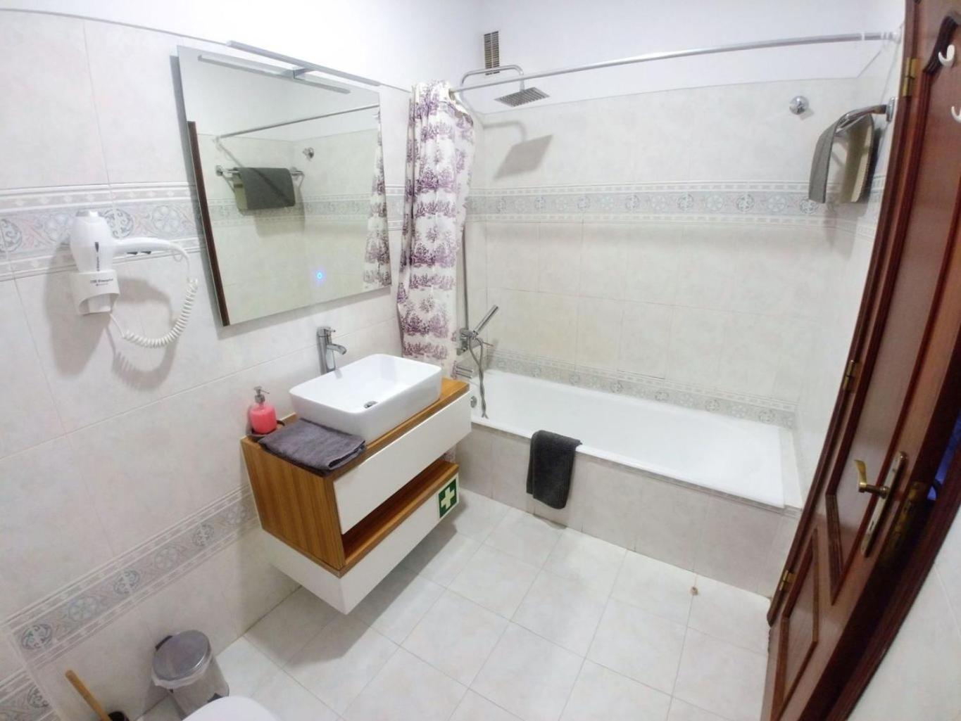 Flat with 3BR in Lisbon - Walk to FIL and MeoArena view 4