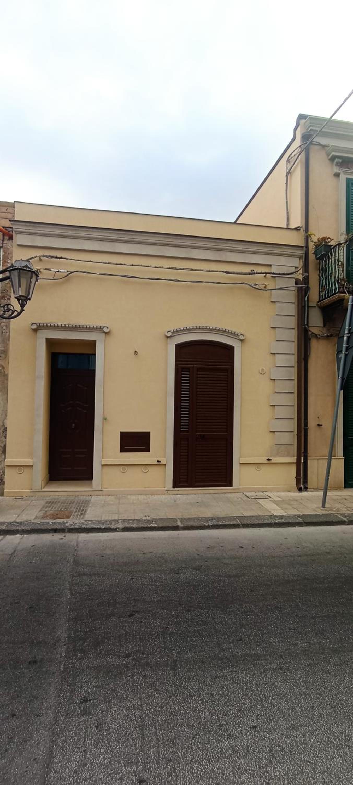 le antiche mura -casa con giardino