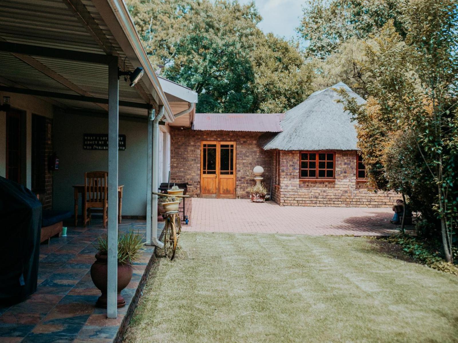 Stay at 12 Guesthouse and Selfcatering view 4