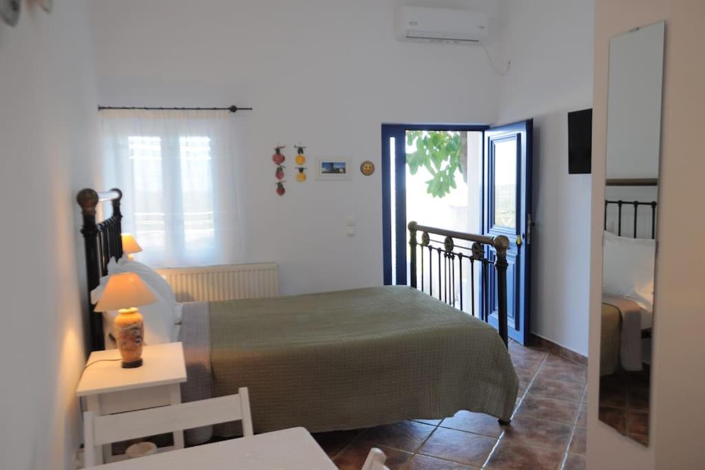 Tsipouras House