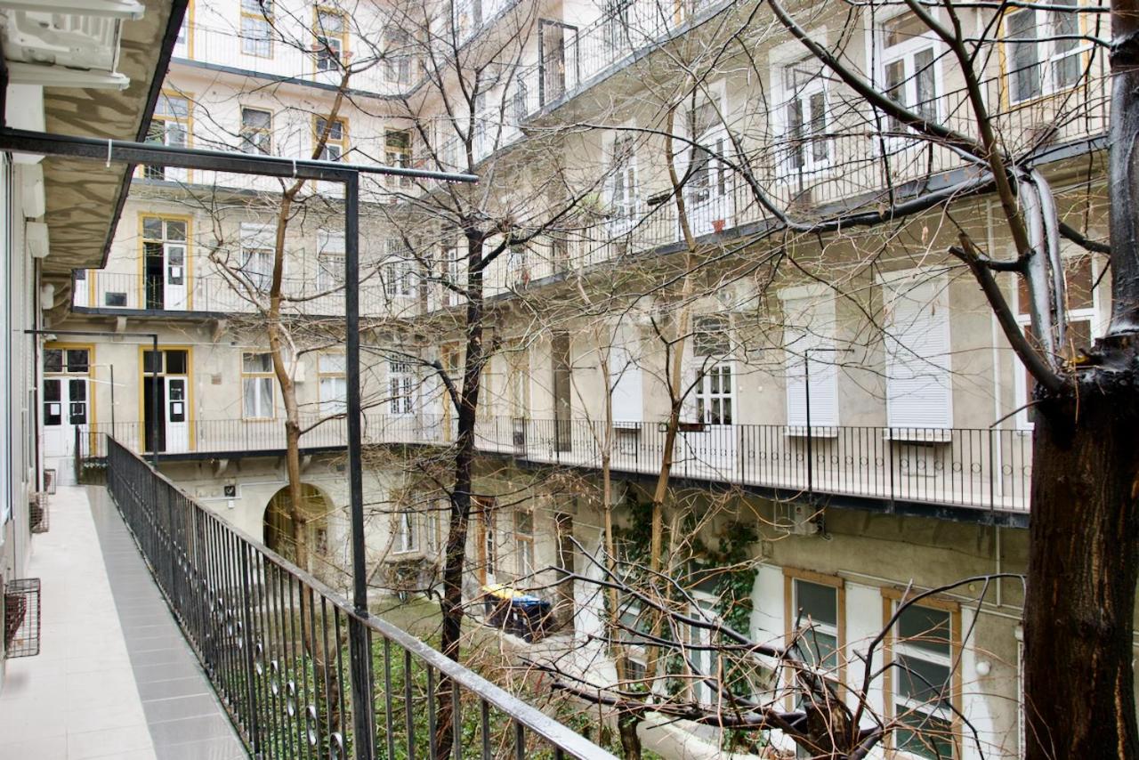 Premium Apartment by Hi5- Bródy street view 4