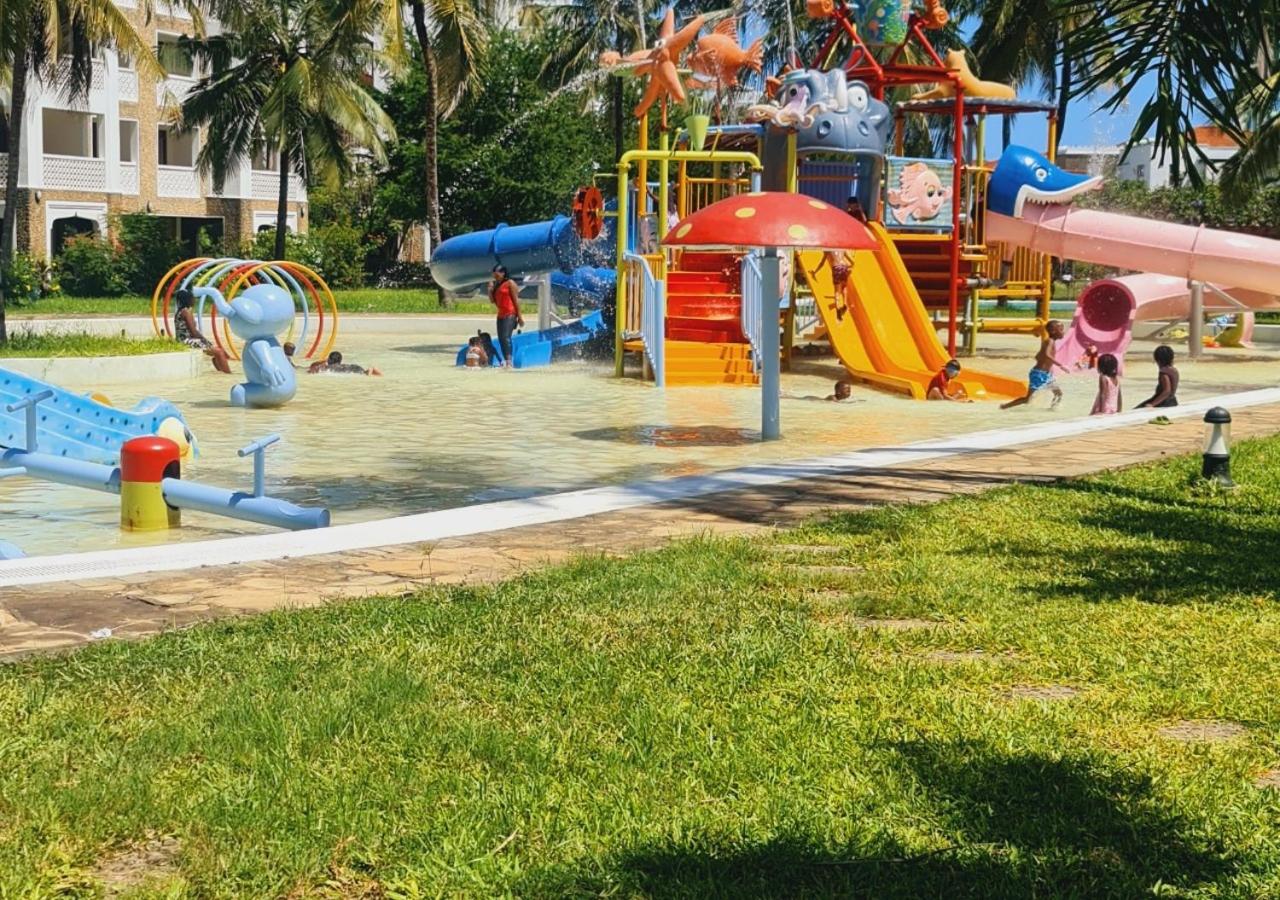 Haradali Suites 2 Bedroom Beach Apartment - Sultan Palace Beach Resort view 2