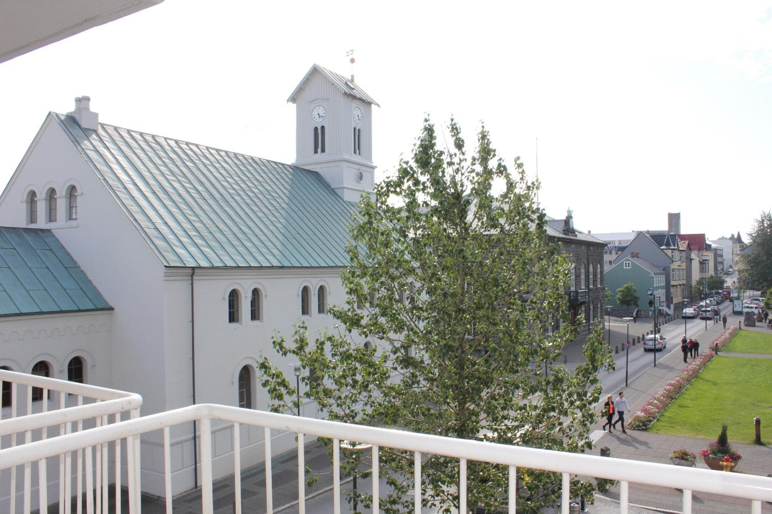 Photo 11