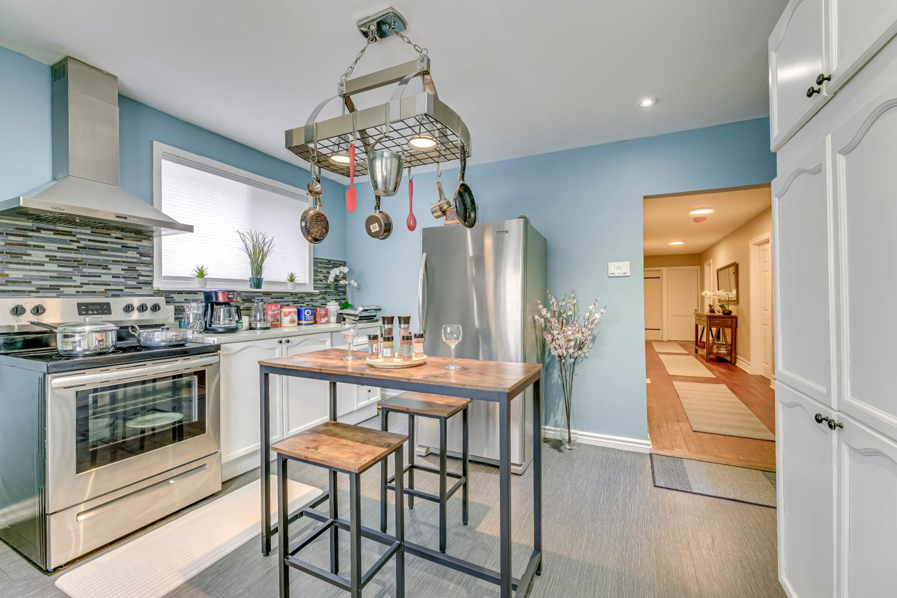 Tranquil Oasis in Lakeview