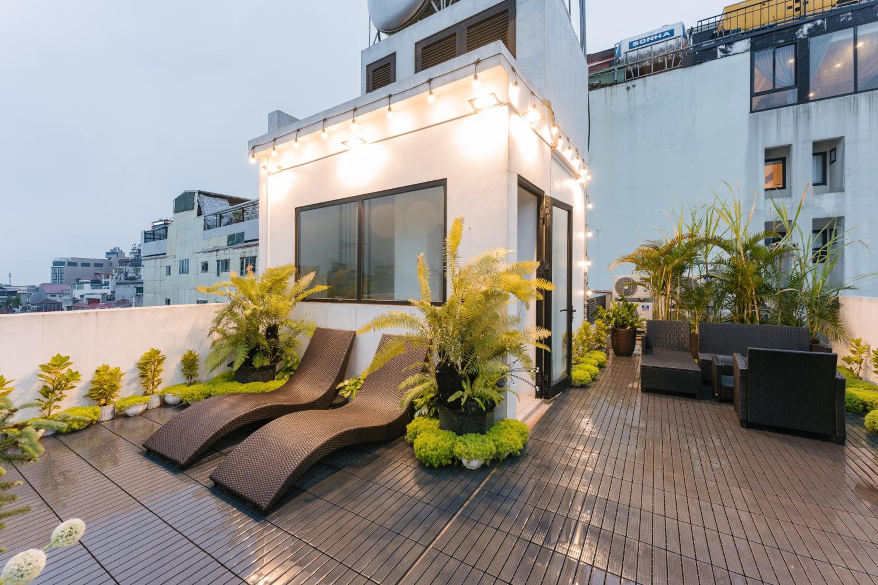 City View/Morden Apt