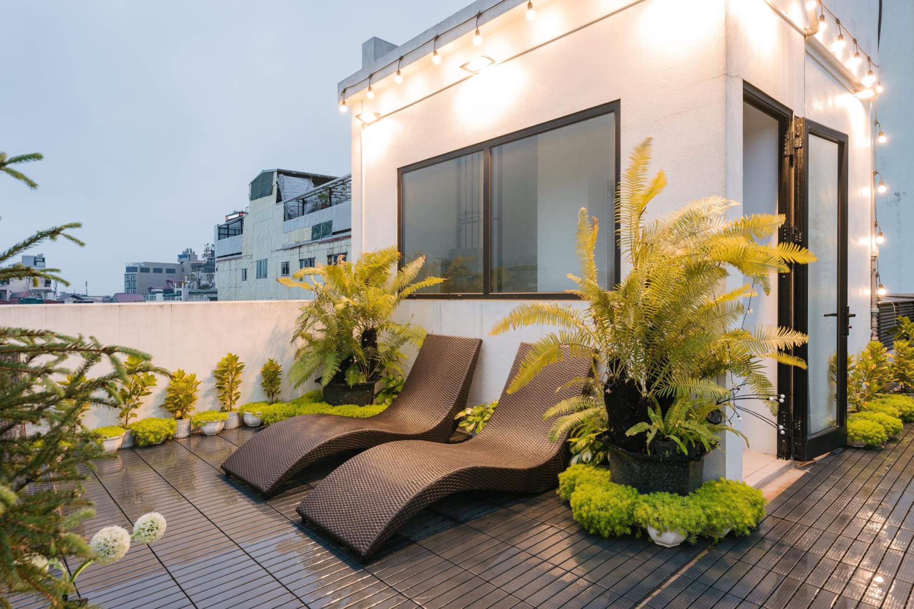 City View/Morden Apt