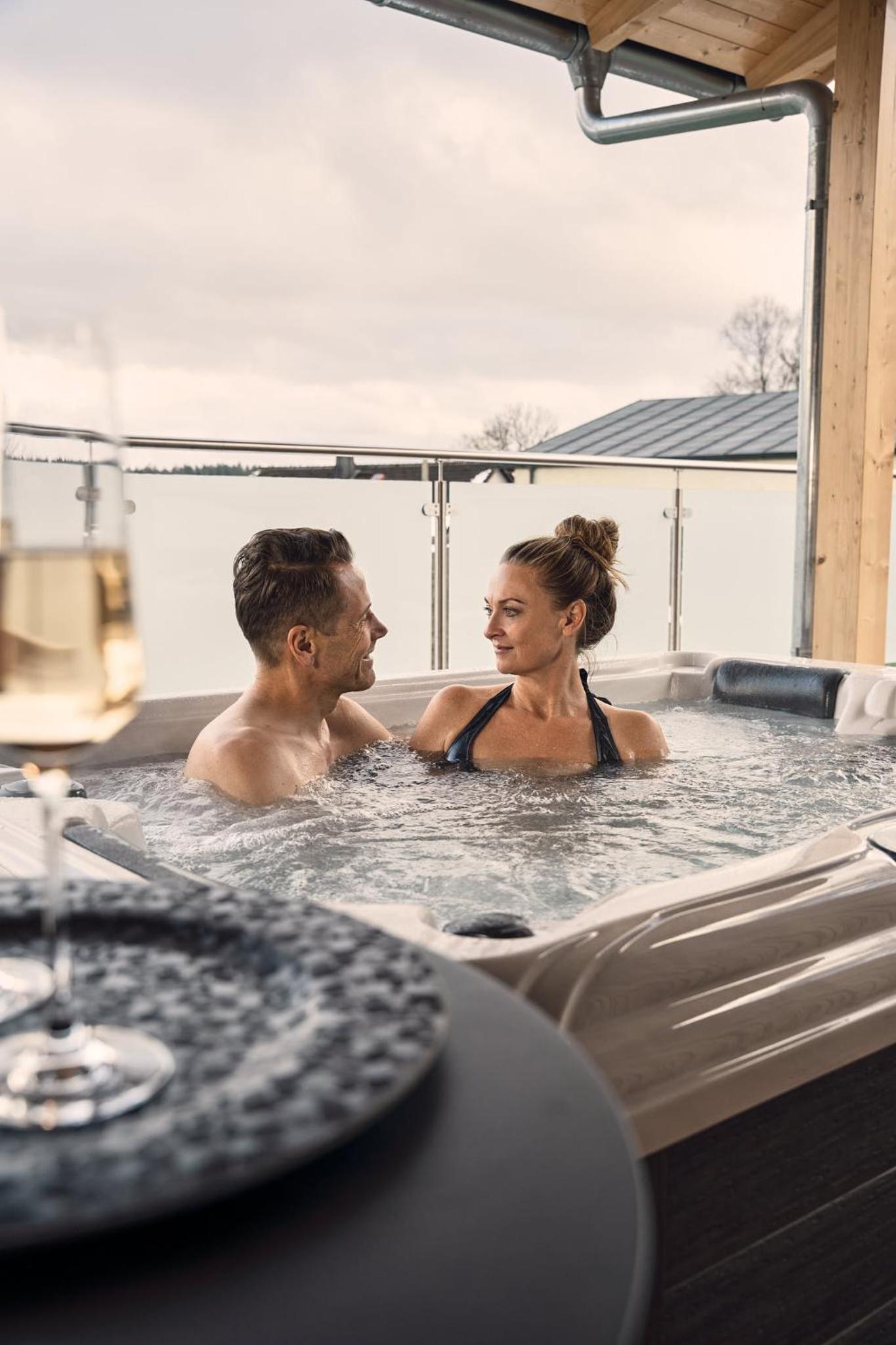 VÜ Terrassen-Chalets