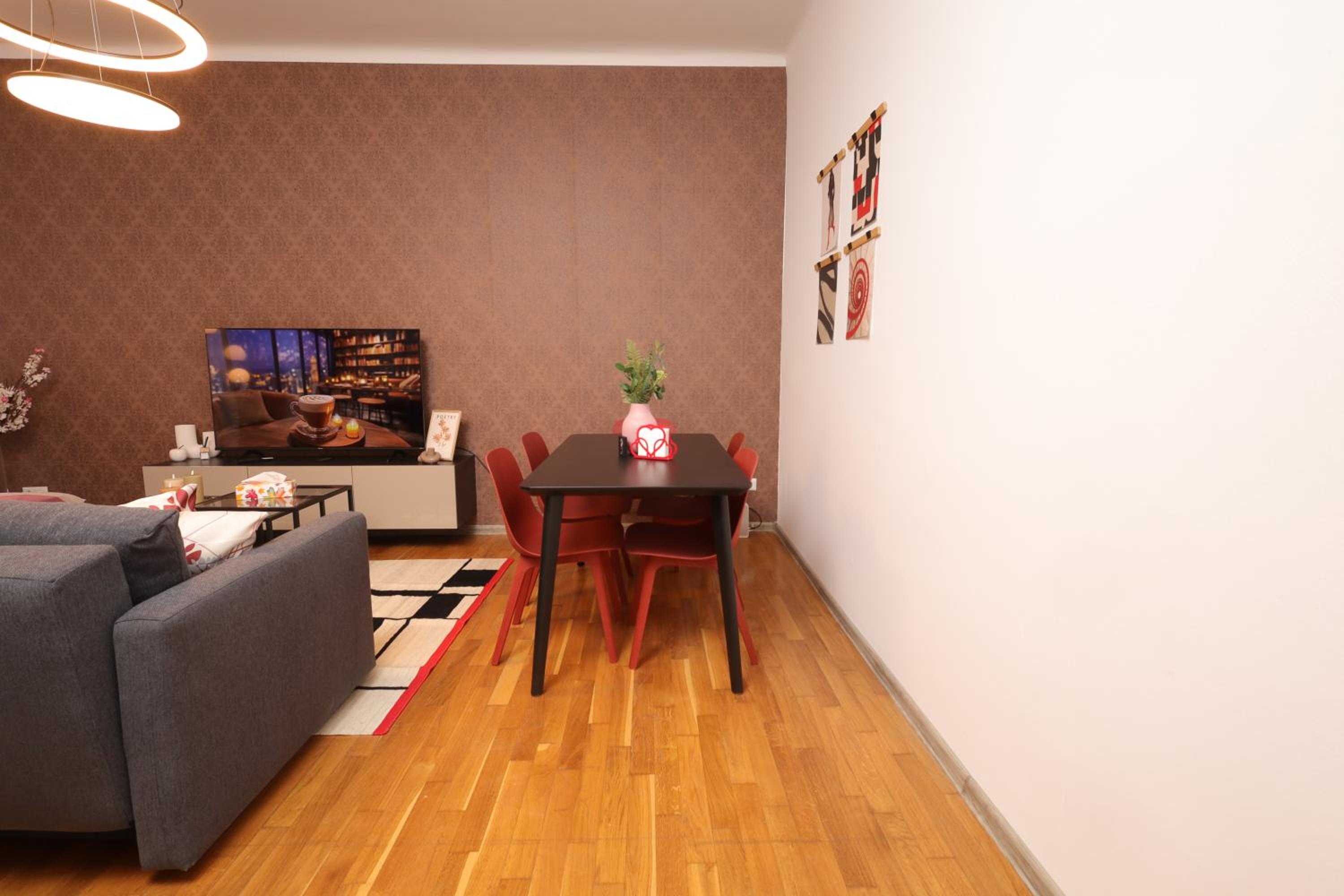 Ruby holiday home with patio