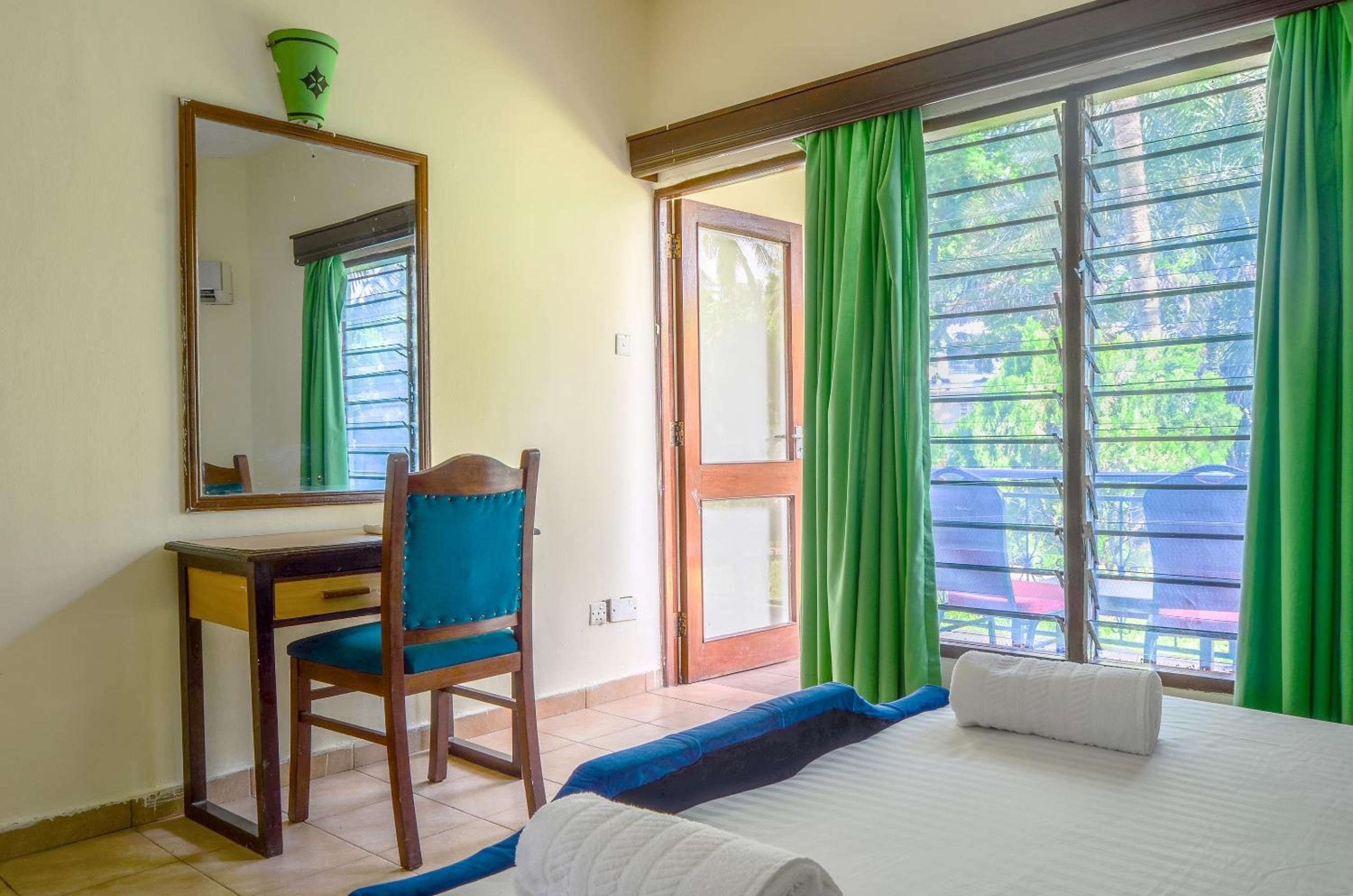 Sai Rock Beach Hotel & Spa, photo 42