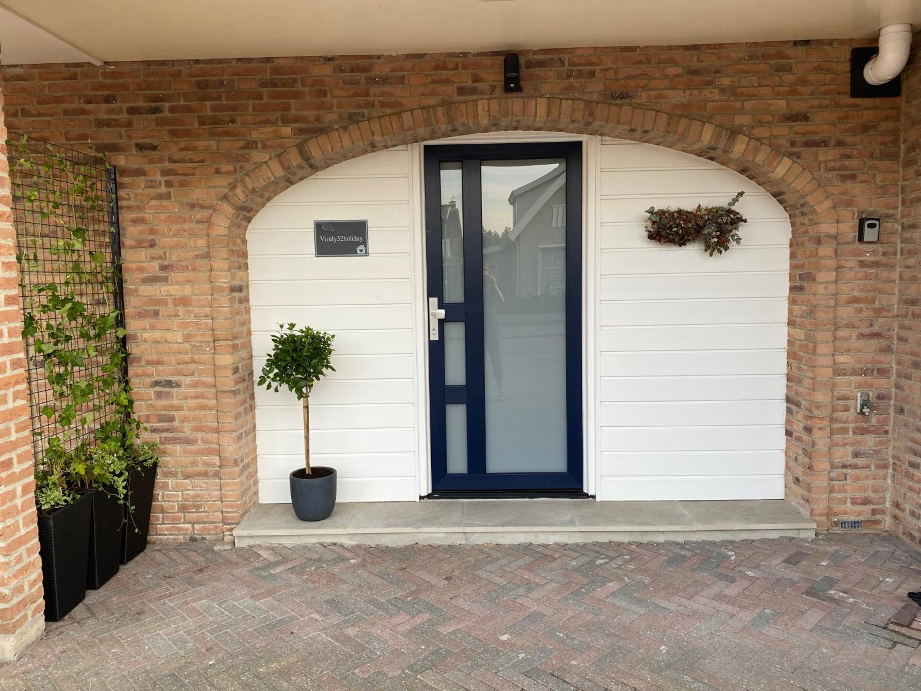 Viruly32holiday voor 2 personen en 1 baby view 2