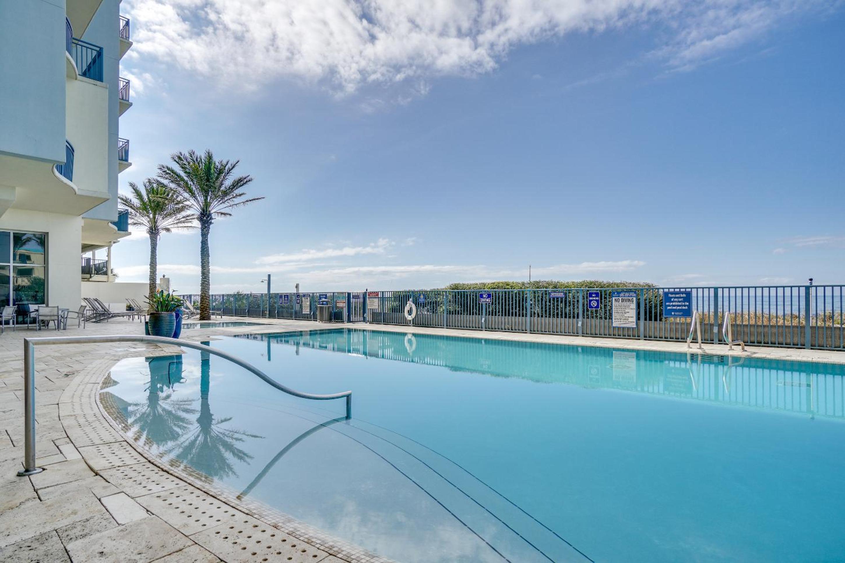 Sterling Breeze by Panhandle Getaways