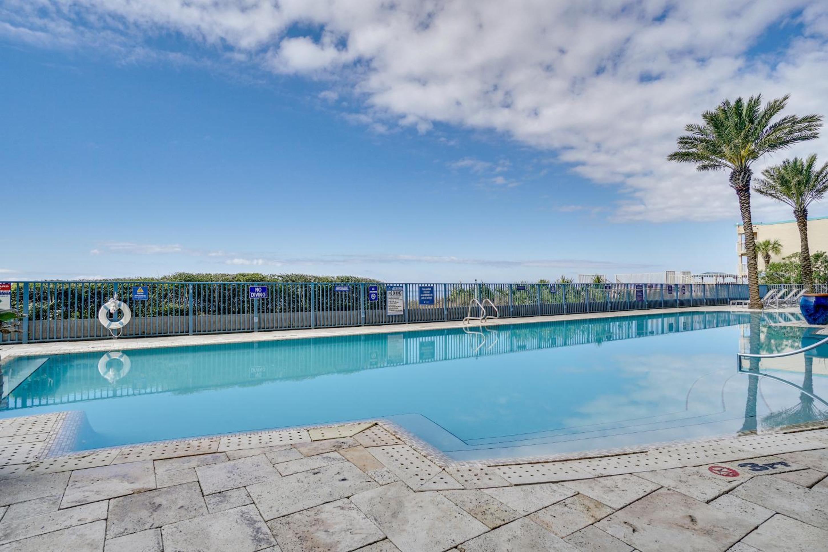 Sterling Breeze by Panhandle Getaways