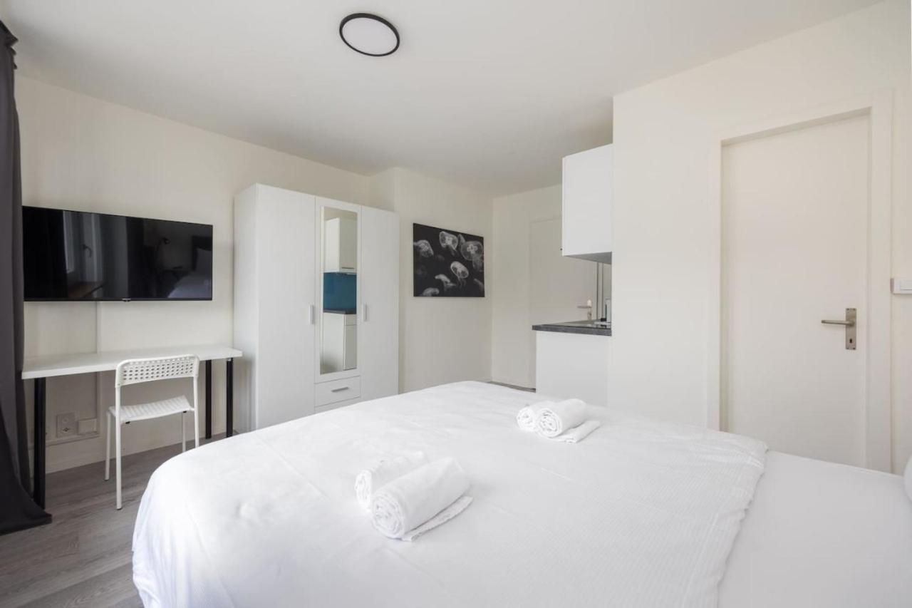 Urban Oasis with Queen Bed and View BE-34