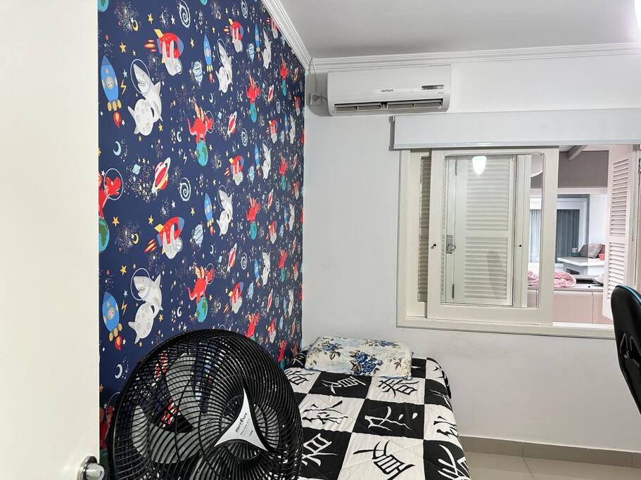BELA CASA PROXÍMA A PRAIA