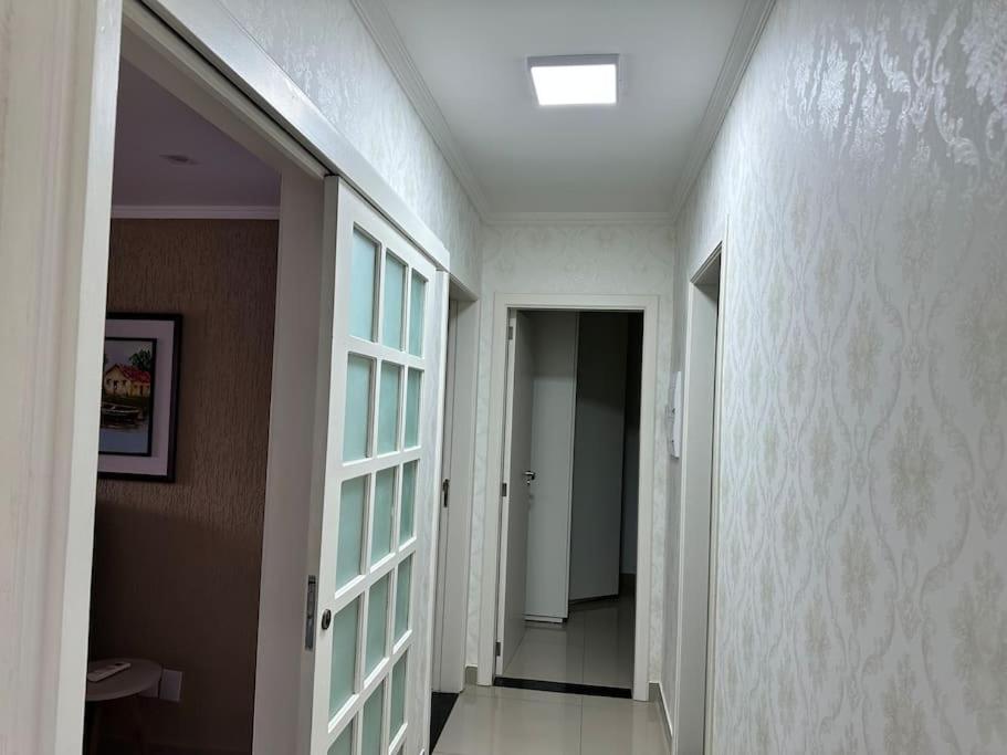 BELA CASA PROXÍMA A PRAIA
