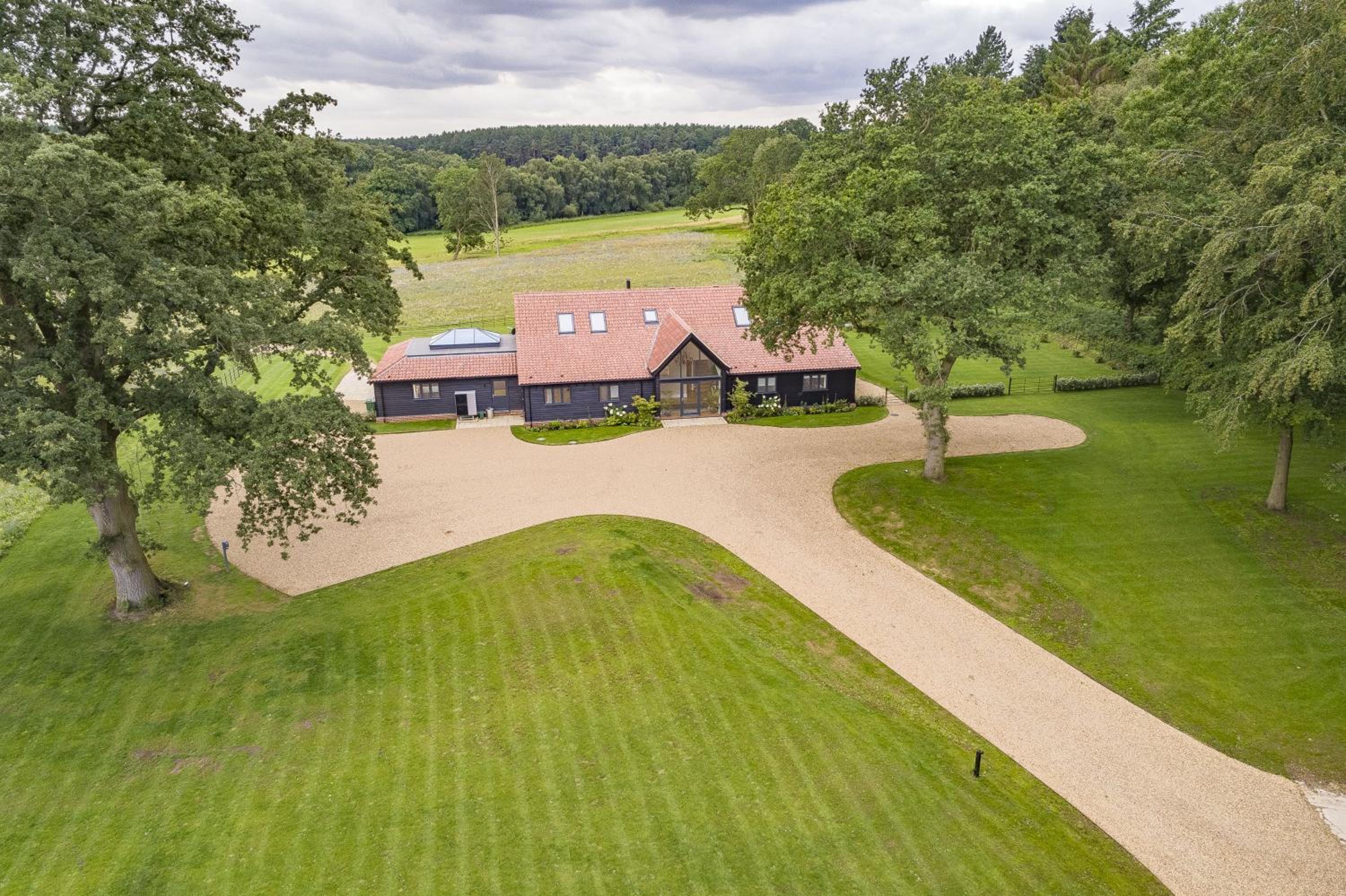 Wild Meadow Barn view 4