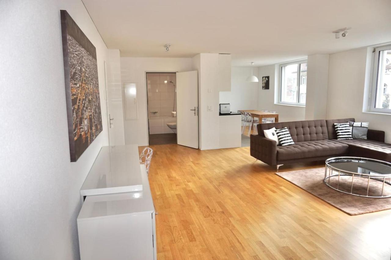Balcony Suite in Central Zurich SH2,4R